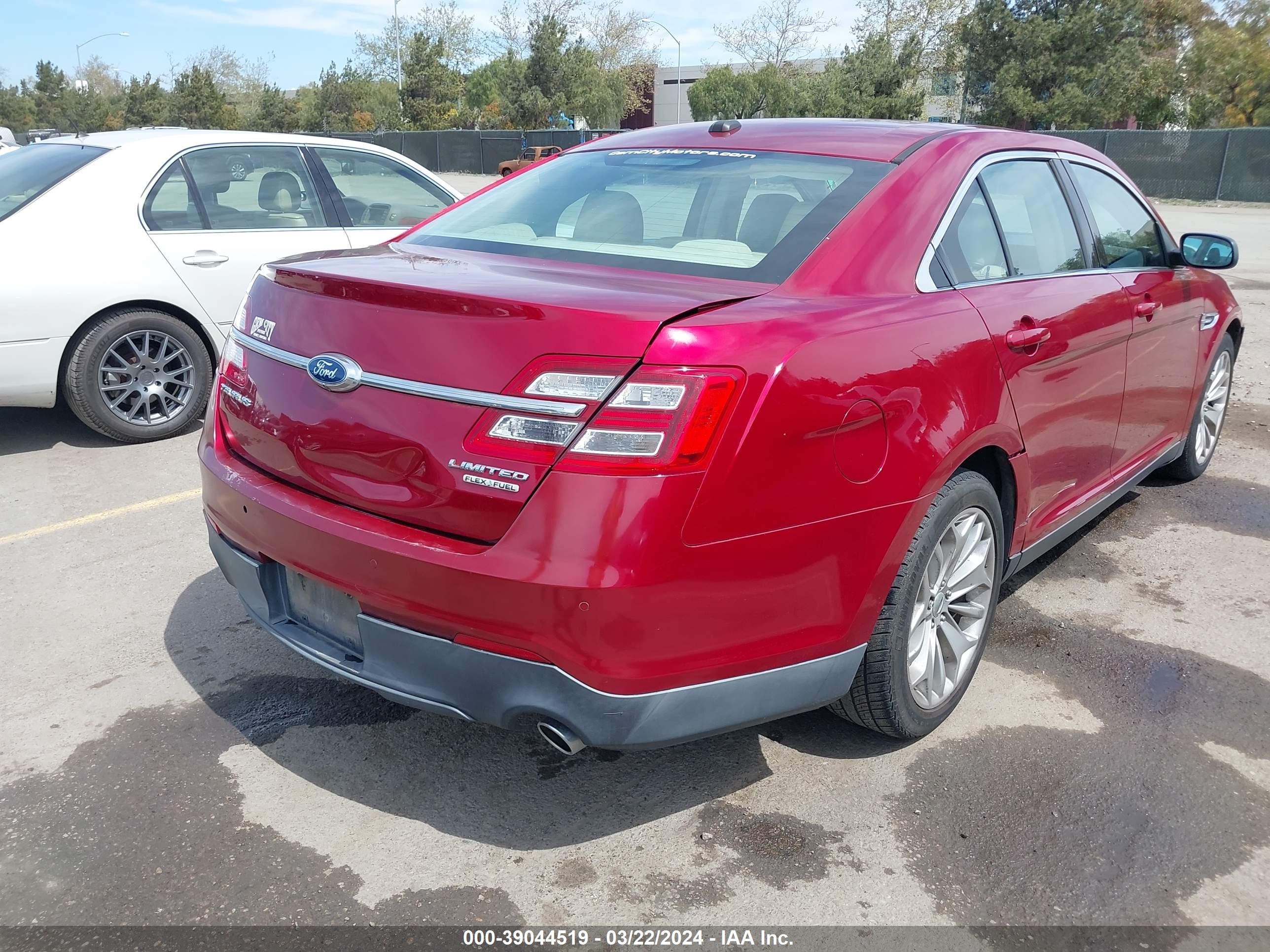 2013 Ford Taurus Limited vin: 1FAHP2F84DG102296