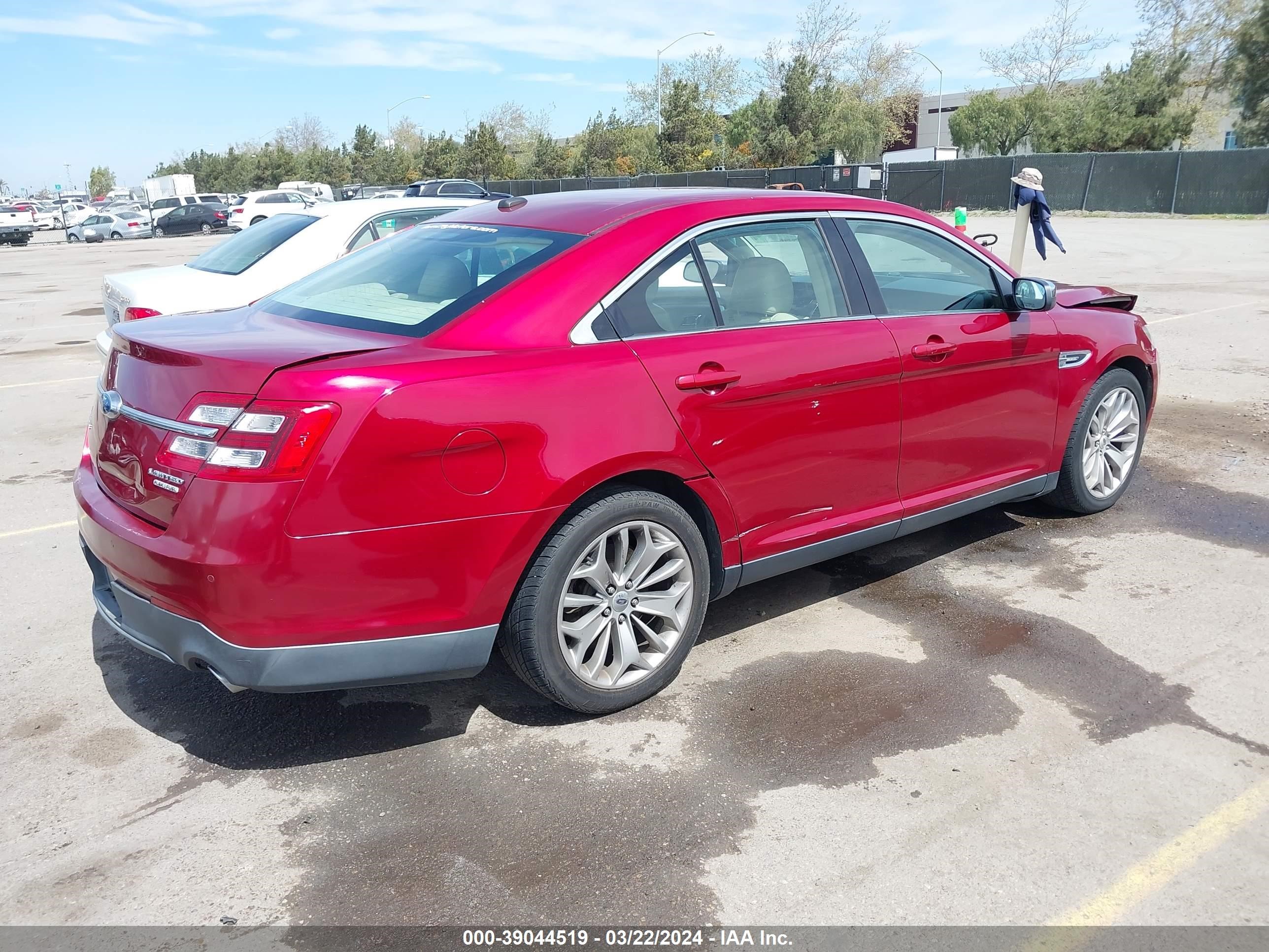 2013 Ford Taurus Limited vin: 1FAHP2F84DG102296