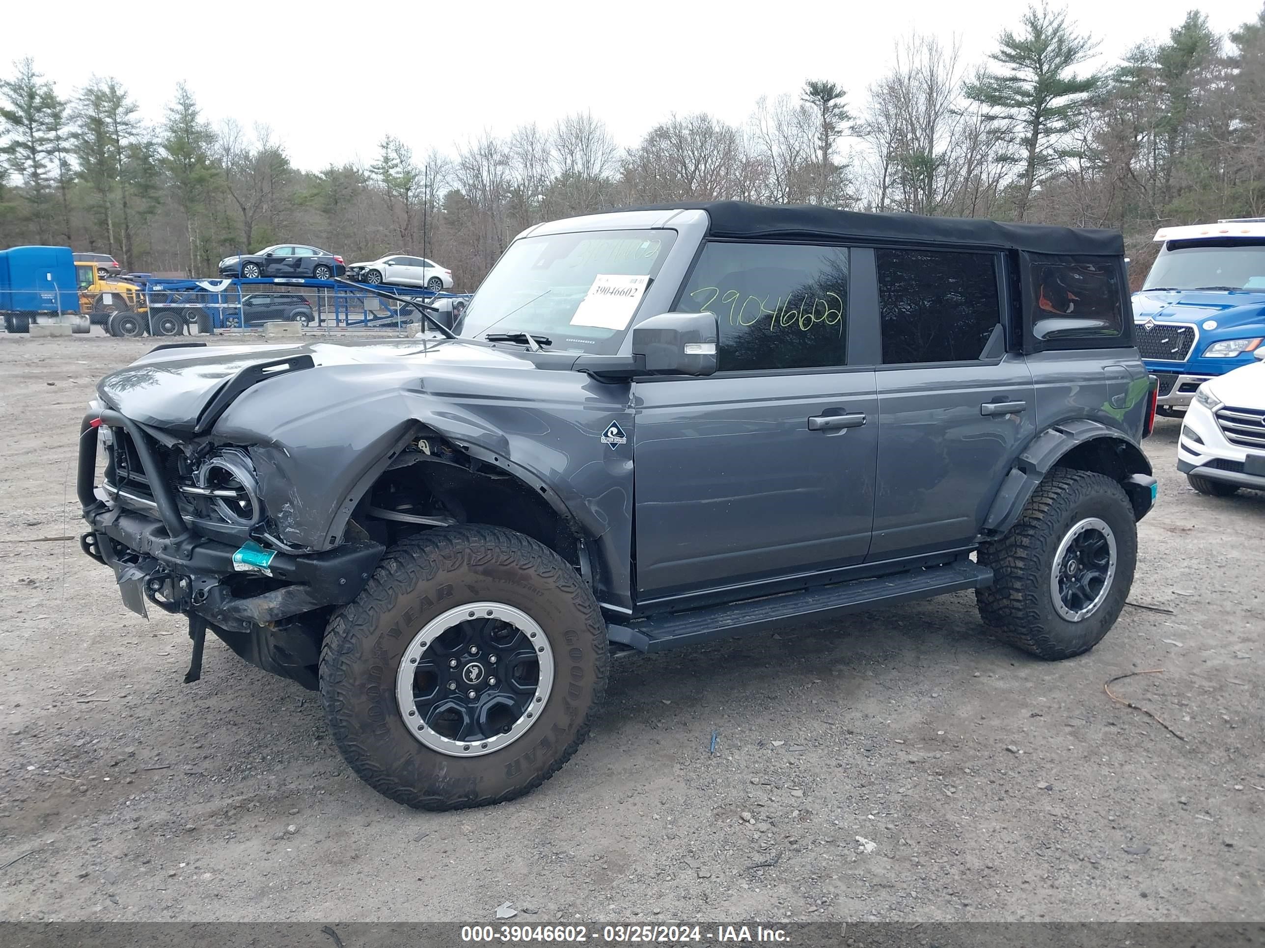 2022 Ford Bronco Outer Banks vin: 1FMEE5DPXNLA70134