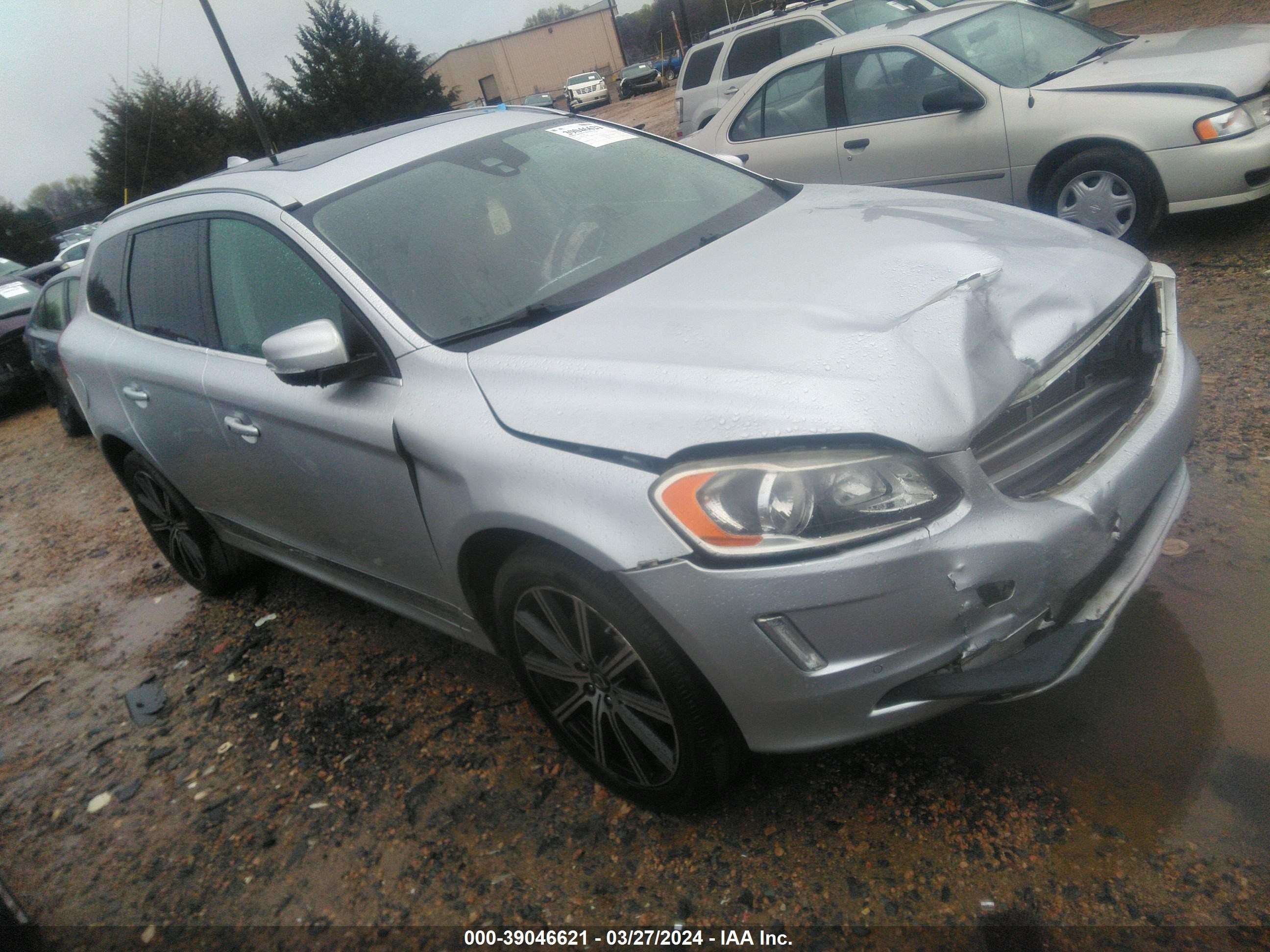 2015 Volvo Xc60 T5 Premier vin: YV440MDK6F2668867