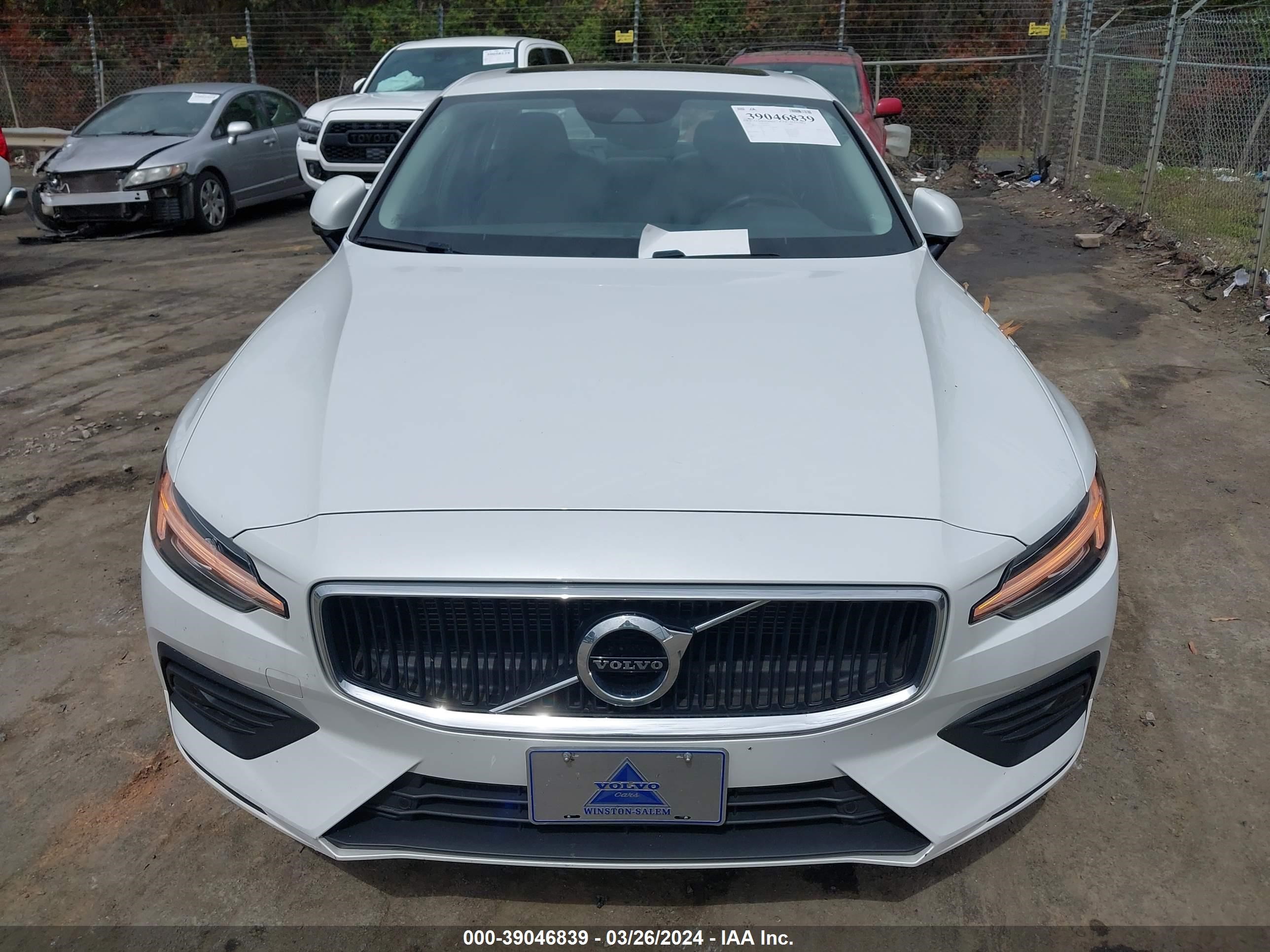 2020 Volvo S60 T6 Momentum vin: 7JRA22TK4LG048136