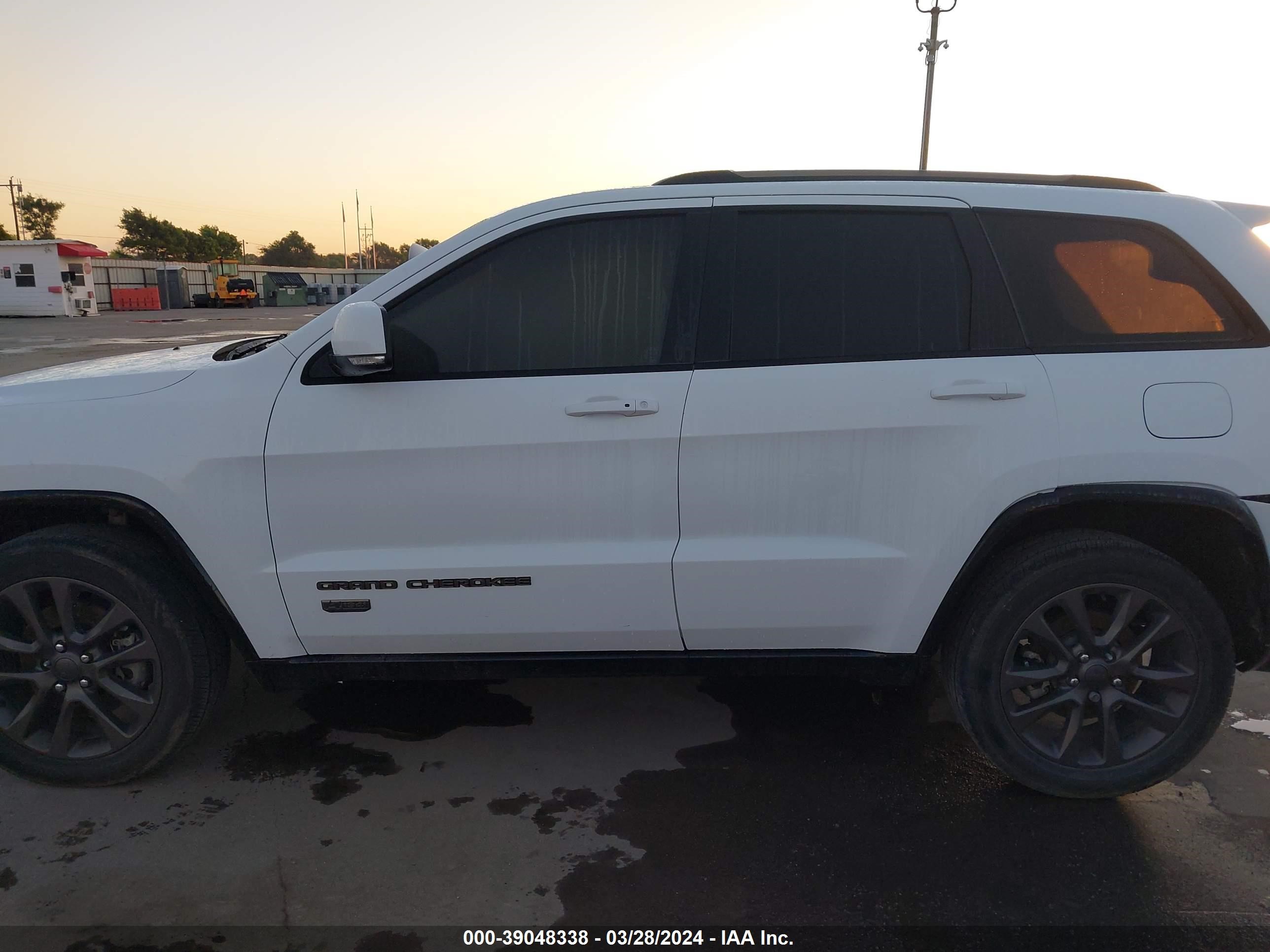 2016 Jeep Grand Cherokee Limited 75Th Anniversary vin: 1C4RJFBM7GC435694