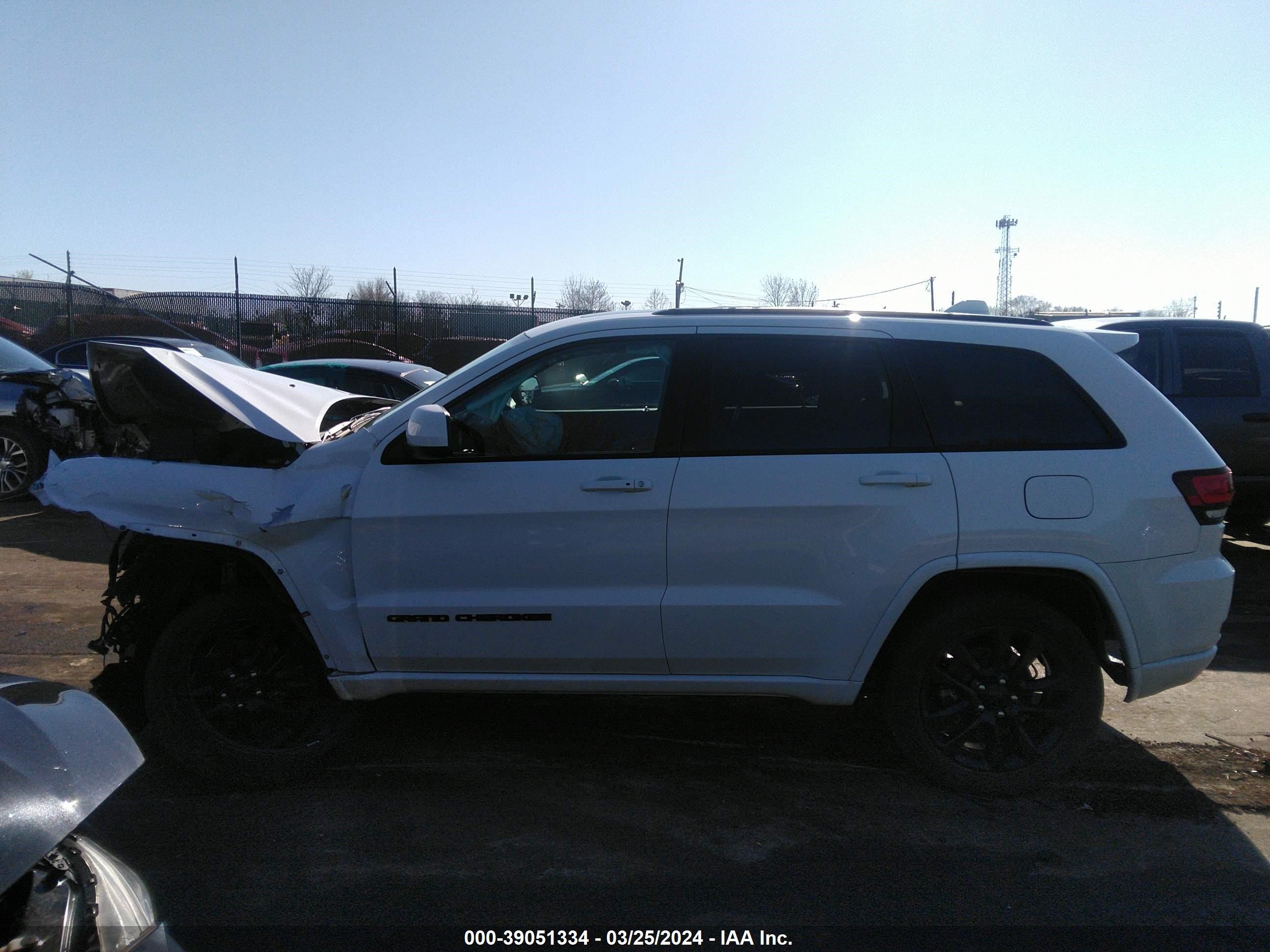 2019 Jeep Grand Cherokee Altitude 4X4 vin: 1C4RJFAG6KC855192