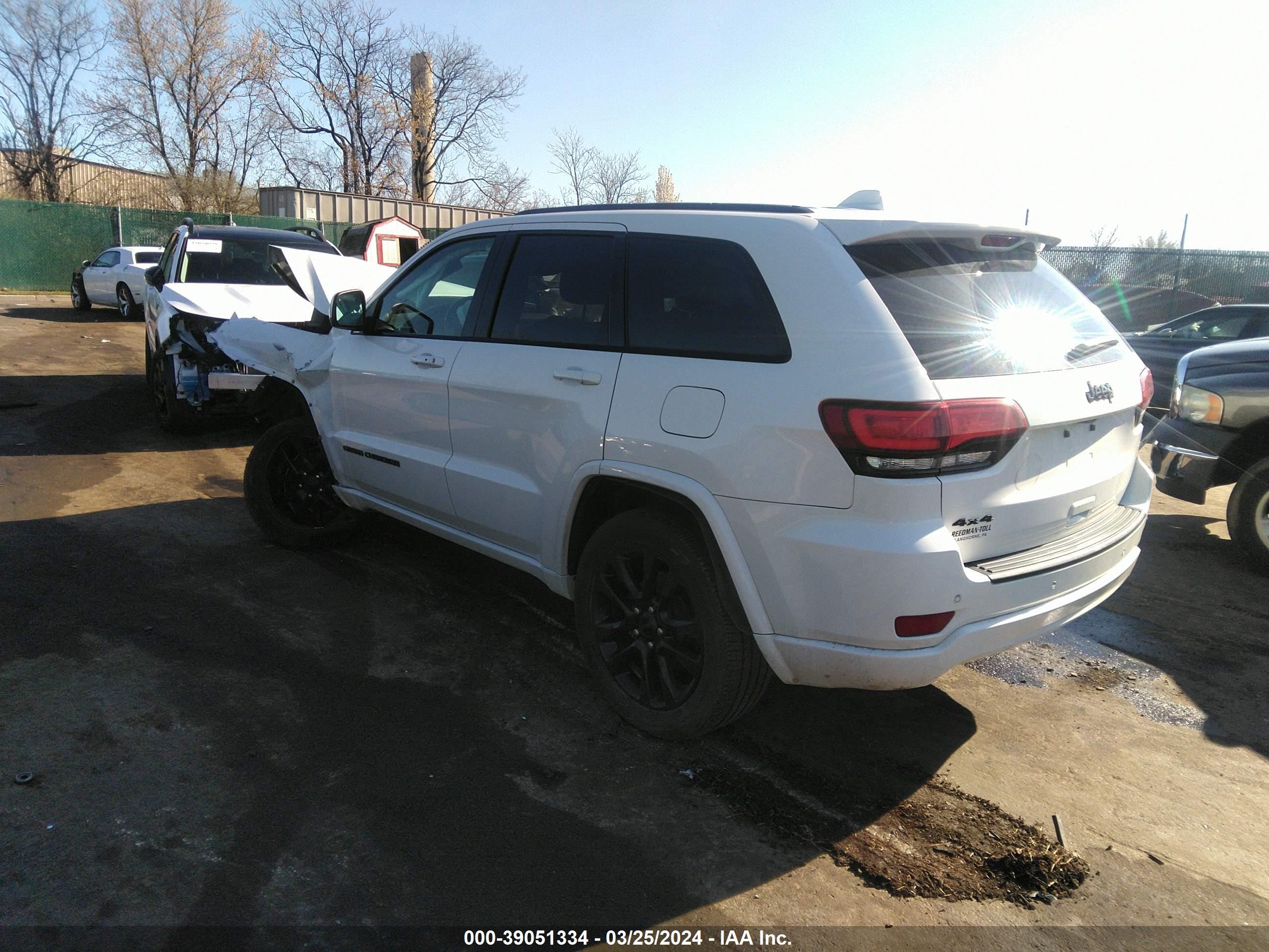 2019 Jeep Grand Cherokee Altitude 4X4 vin: 1C4RJFAG6KC855192