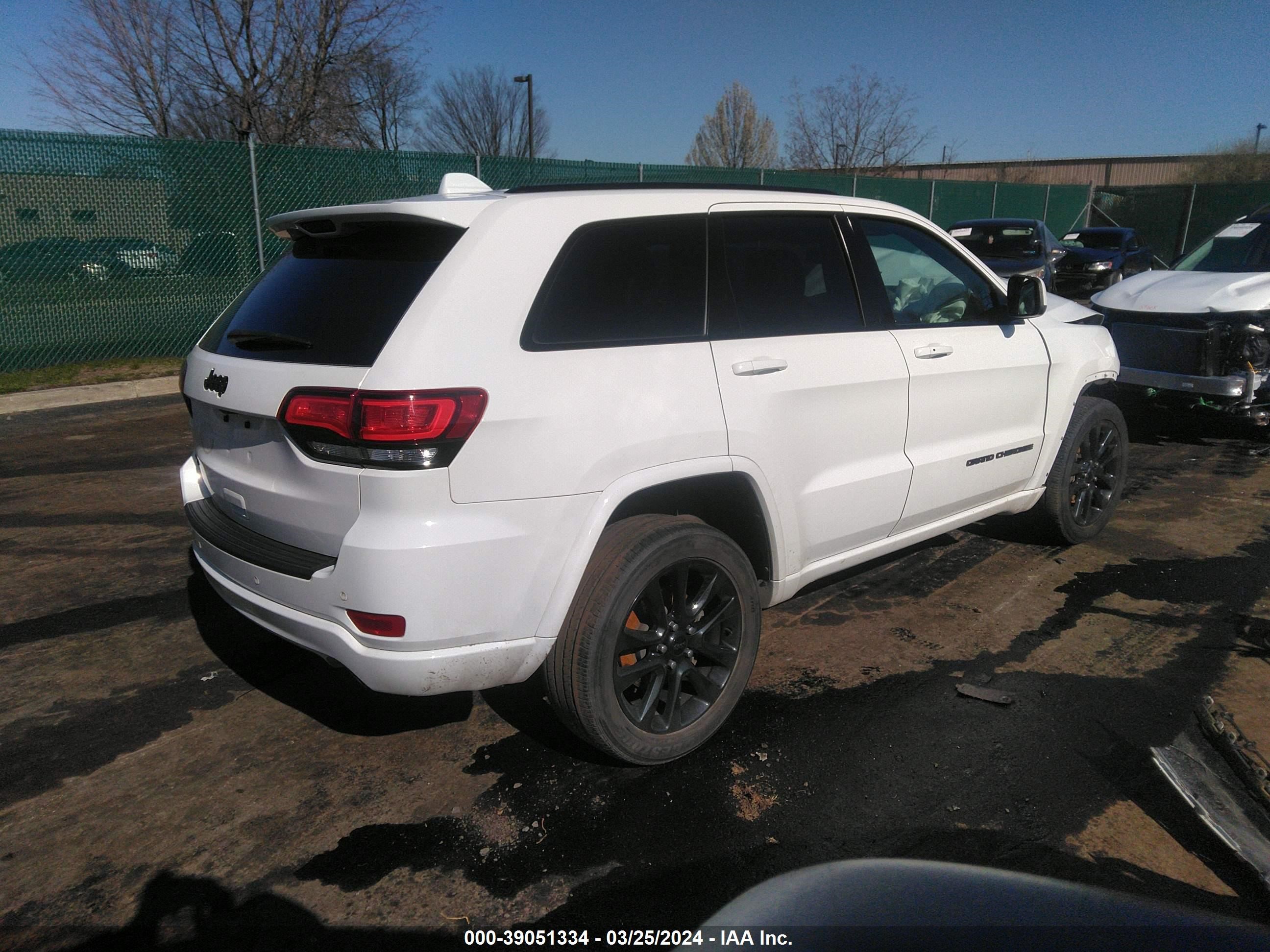 2019 Jeep Grand Cherokee Altitude 4X4 vin: 1C4RJFAG6KC855192