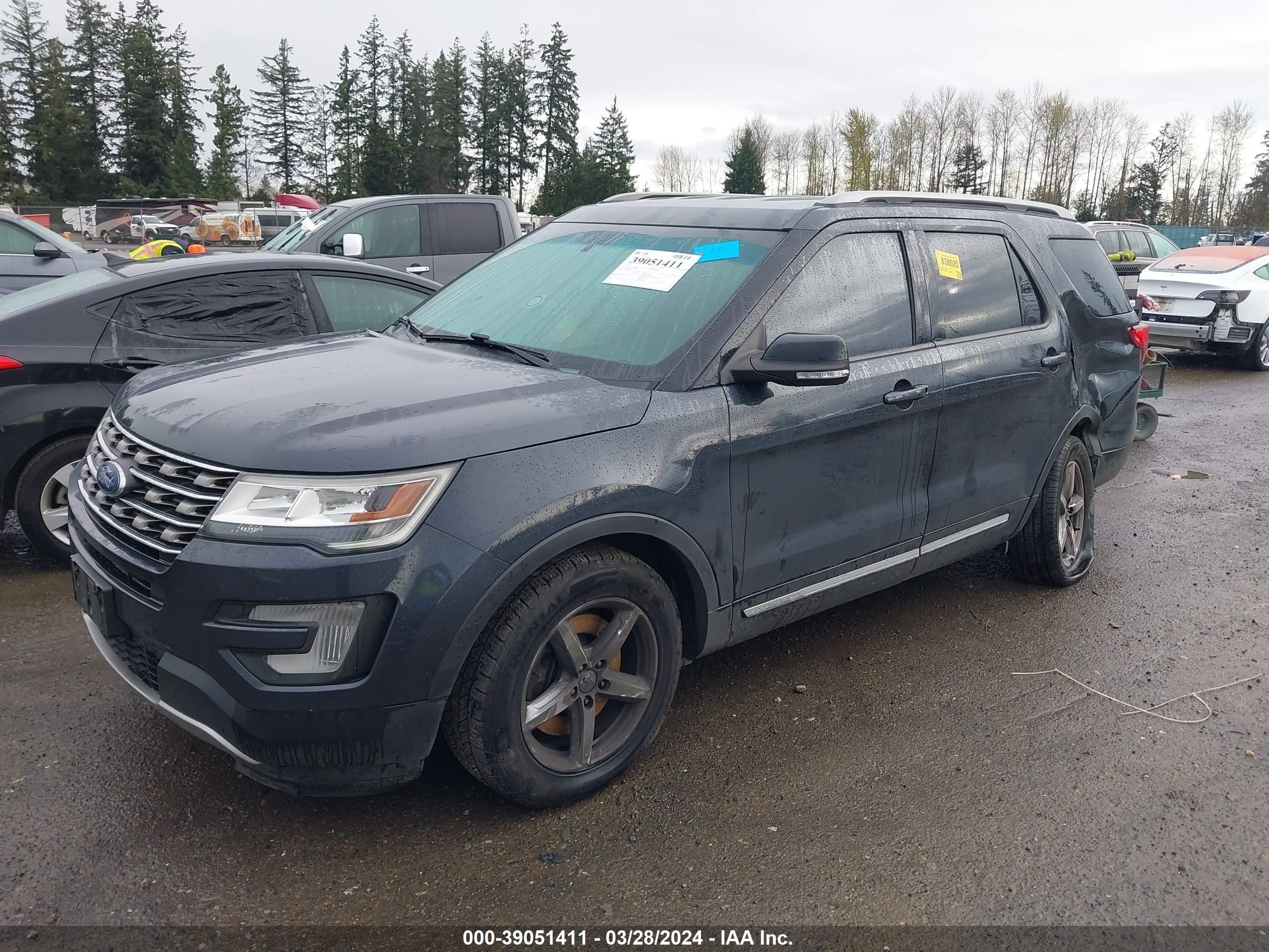 2017 Ford Explorer Xlt vin: 1FM5K8D82HGA43753