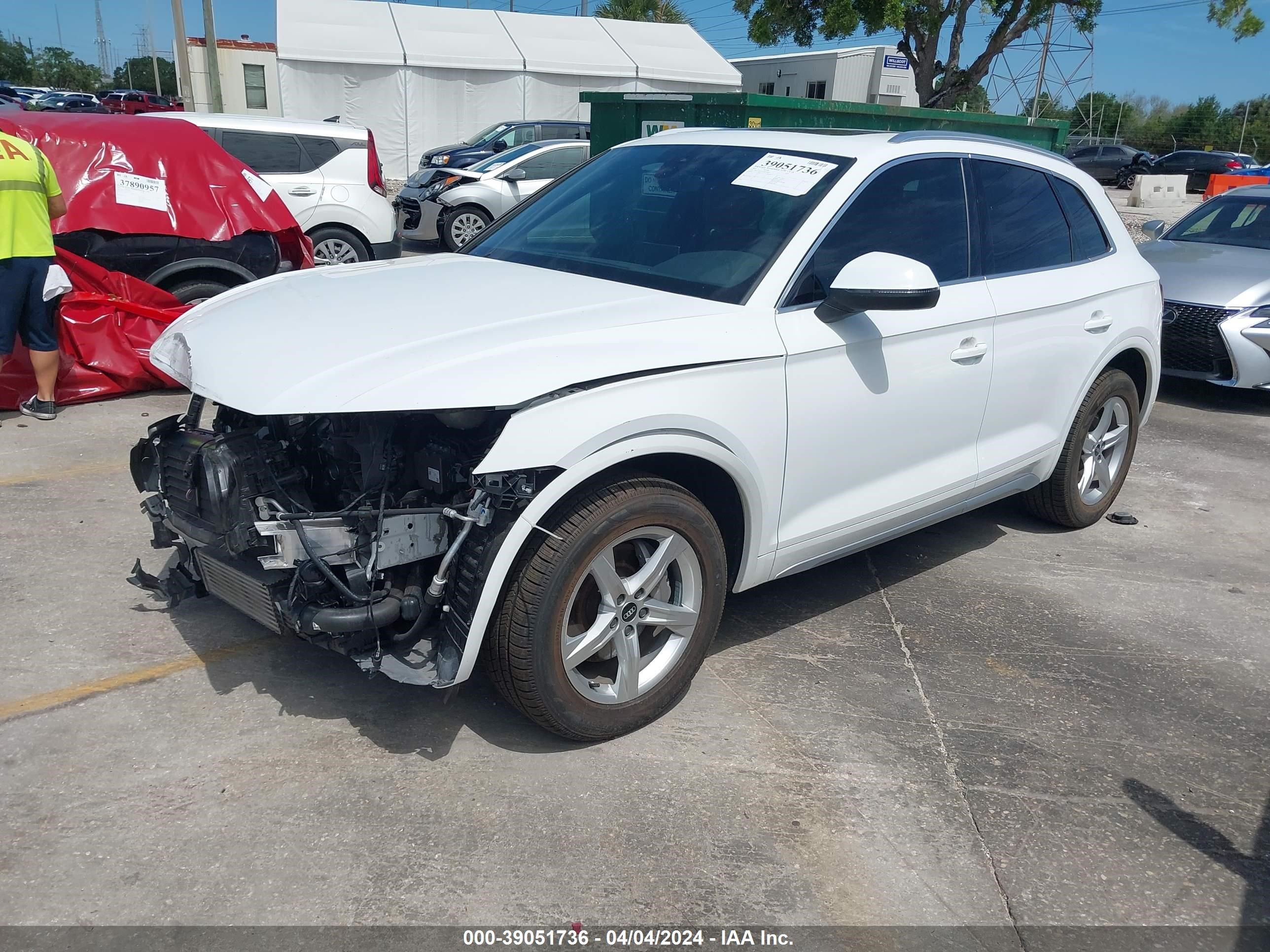 2021 Audi Q5 Premium 45 Tfsi Quattro S Tronic vin: WA1AAAFY4M2118593