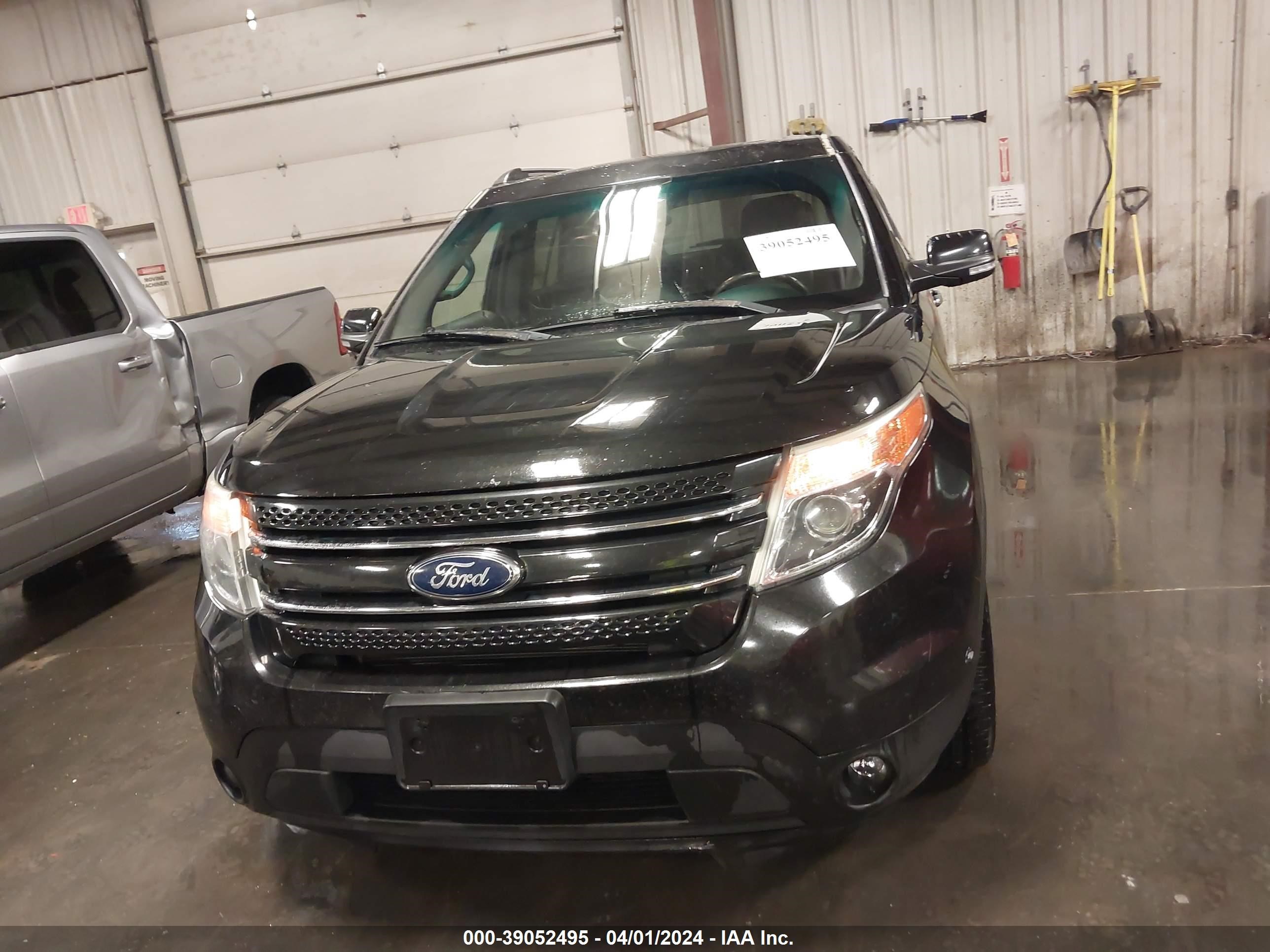 2015 Ford Explorer Limited vin: 1FM5K8F82FGB59190