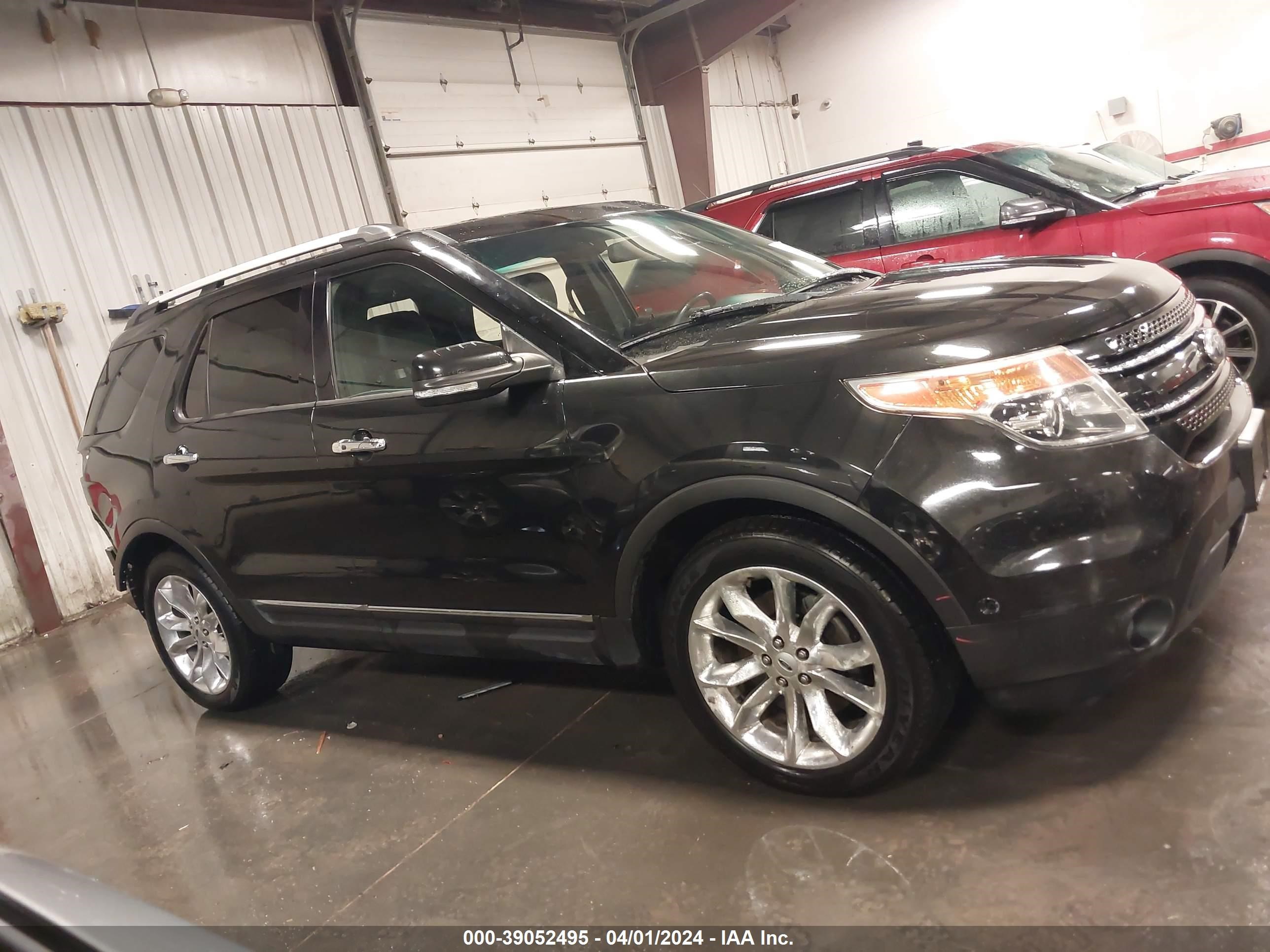 2015 Ford Explorer Limited vin: 1FM5K8F82FGB59190