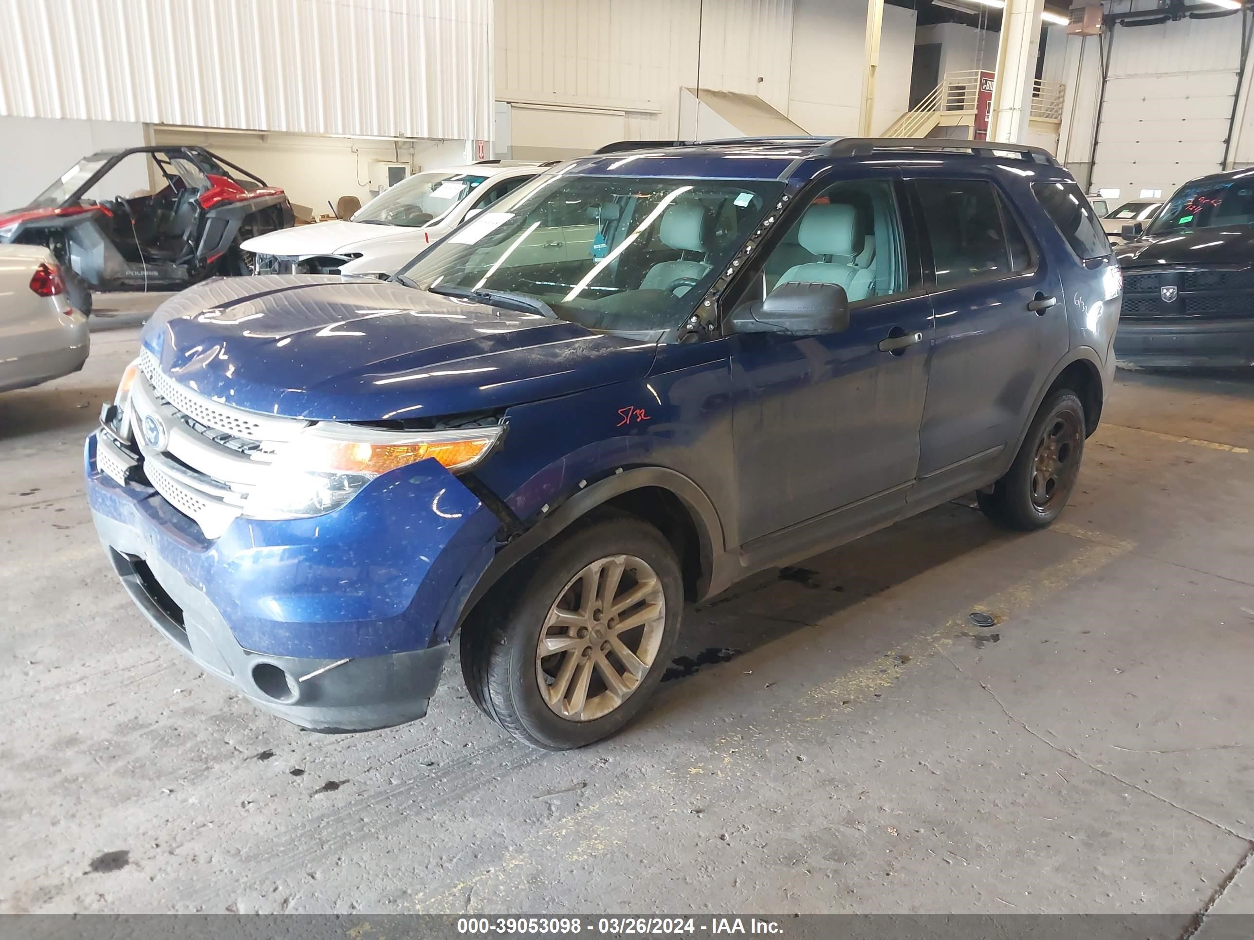 2015 Ford Explorer vin: 1FM5K8B85FGB26495