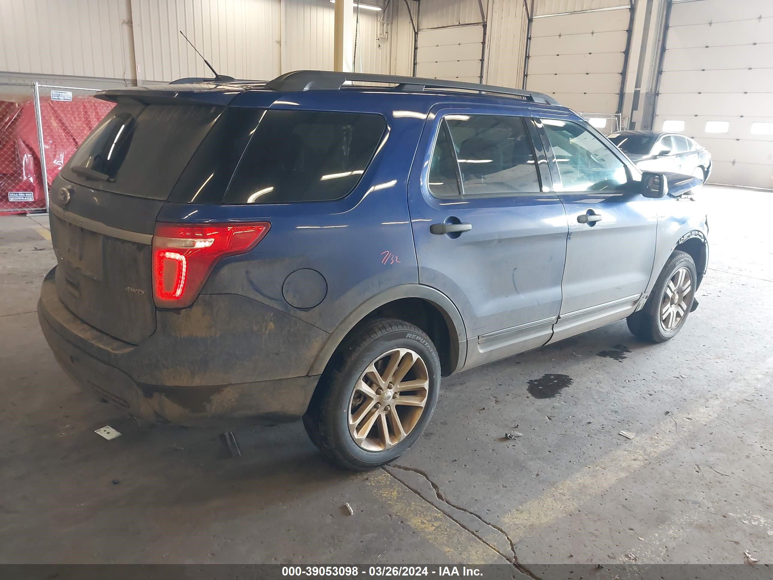 2015 Ford Explorer vin: 1FM5K8B85FGB26495