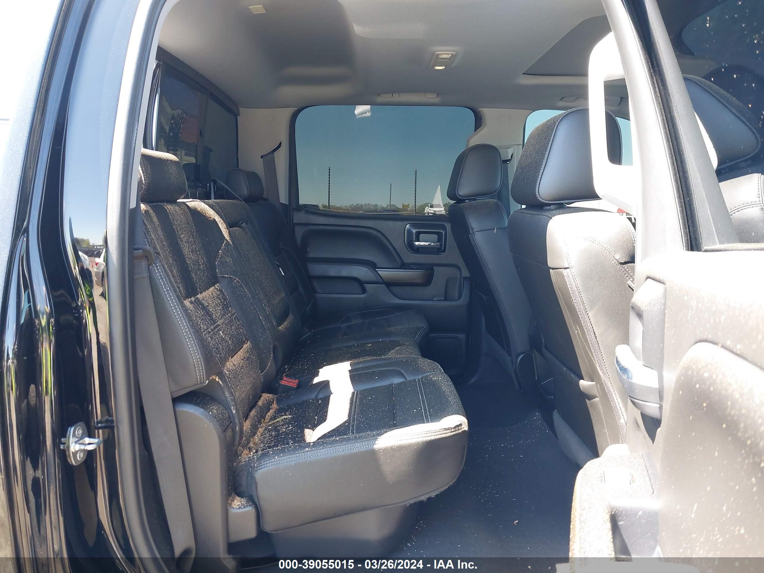 2018 GMC Sierra 1500 Denali vin: 3GTU2PEJ5JG524280