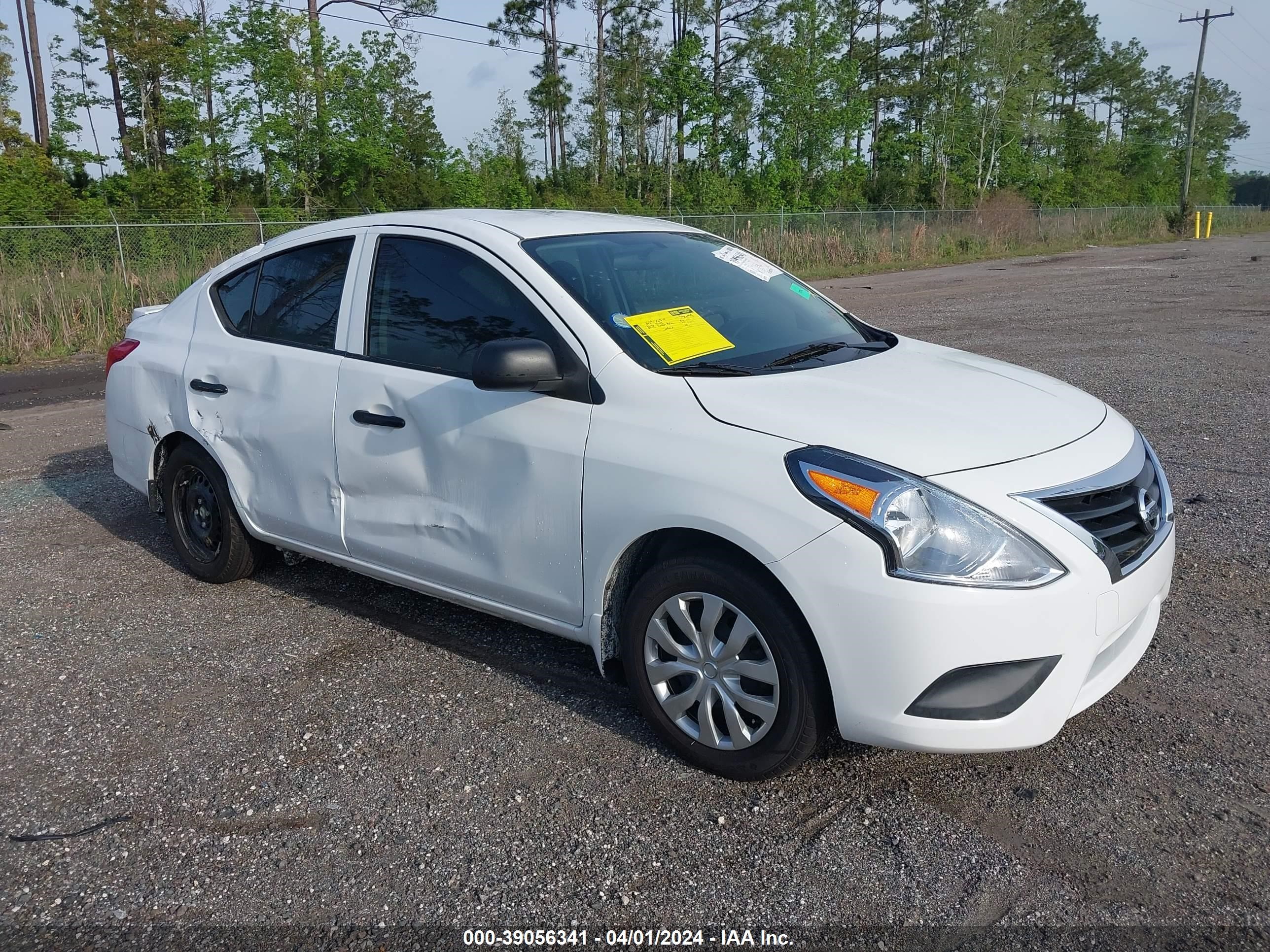 2015 Nissan Versa 1.6 S+ vin: 3N1CN7AP9FL903765