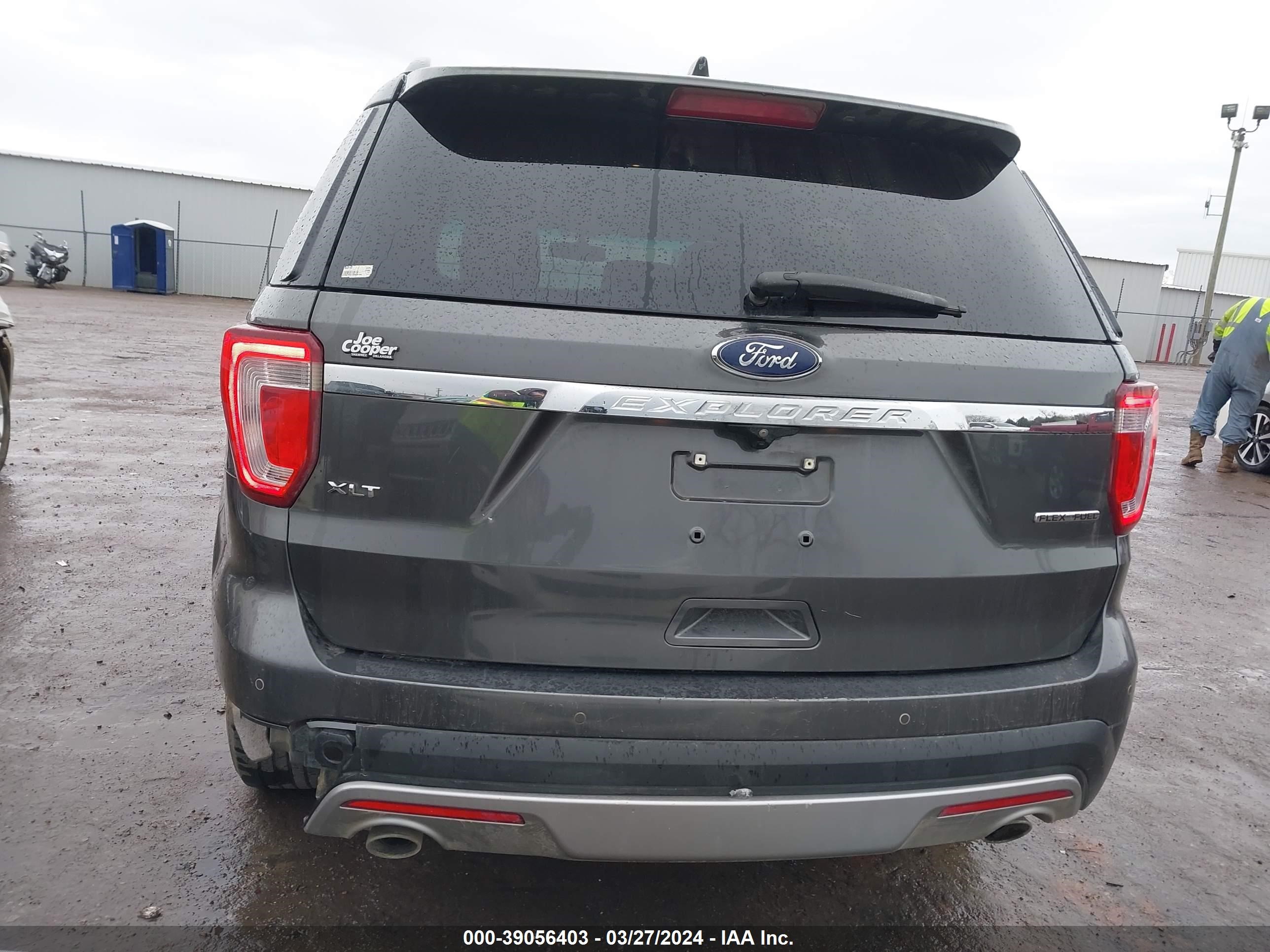 2016 Ford Explorer Xlt vin: 1FM5K7D81GGD26735