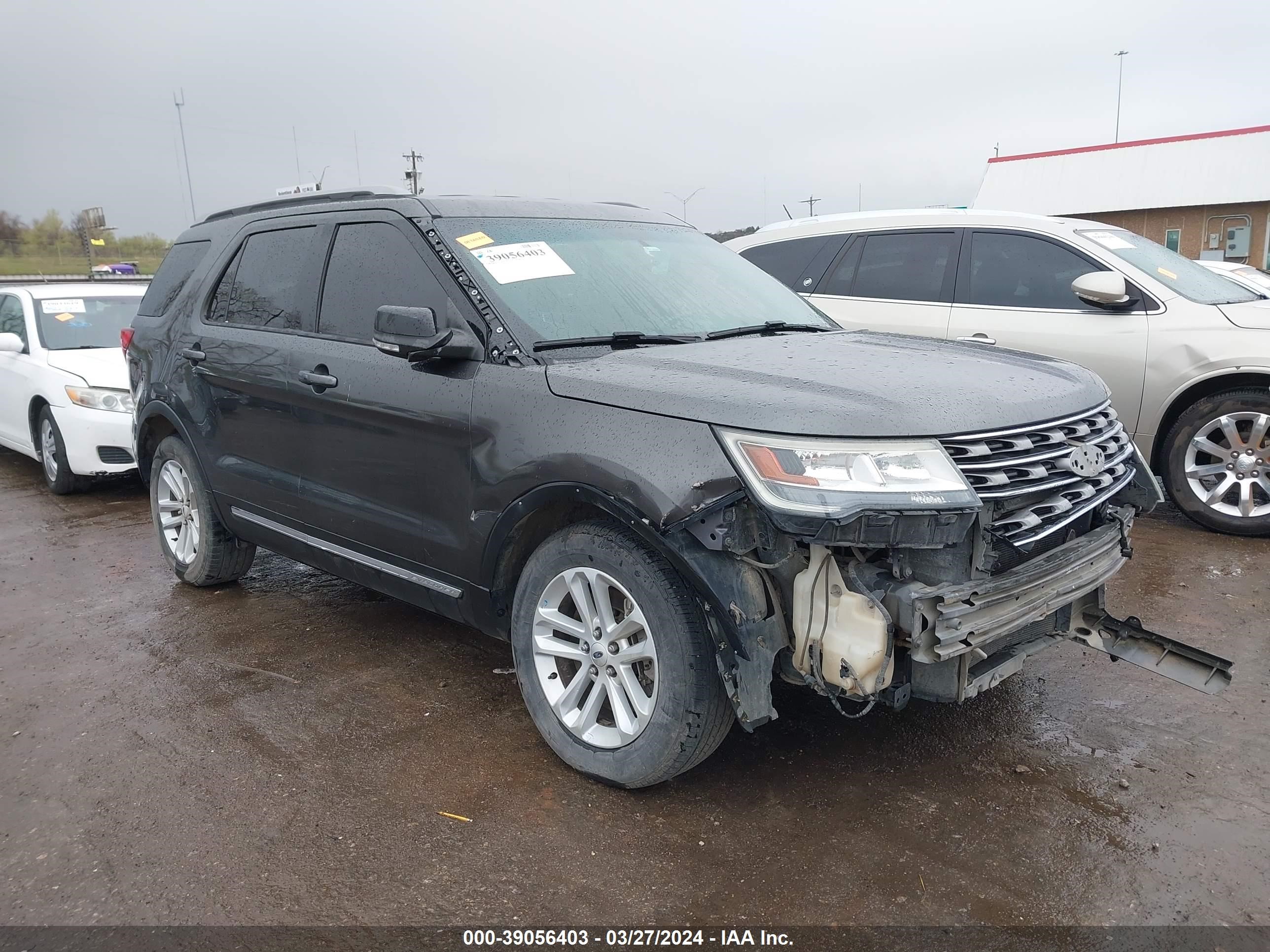 2016 Ford Explorer Xlt vin: 1FM5K7D81GGD26735