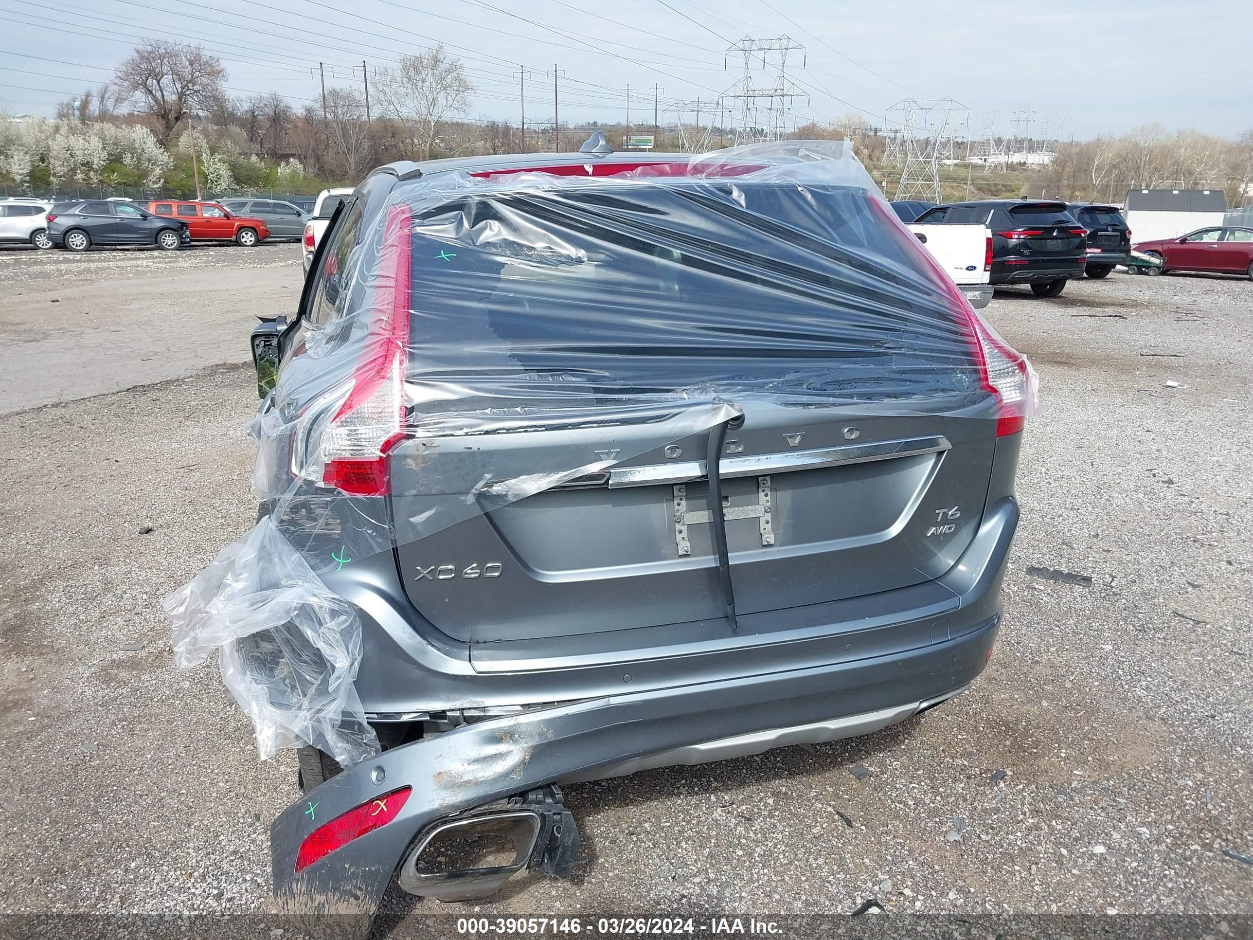 2017 Volvo Xc60 T6 Inscription vin: YV449MRU7H2011773