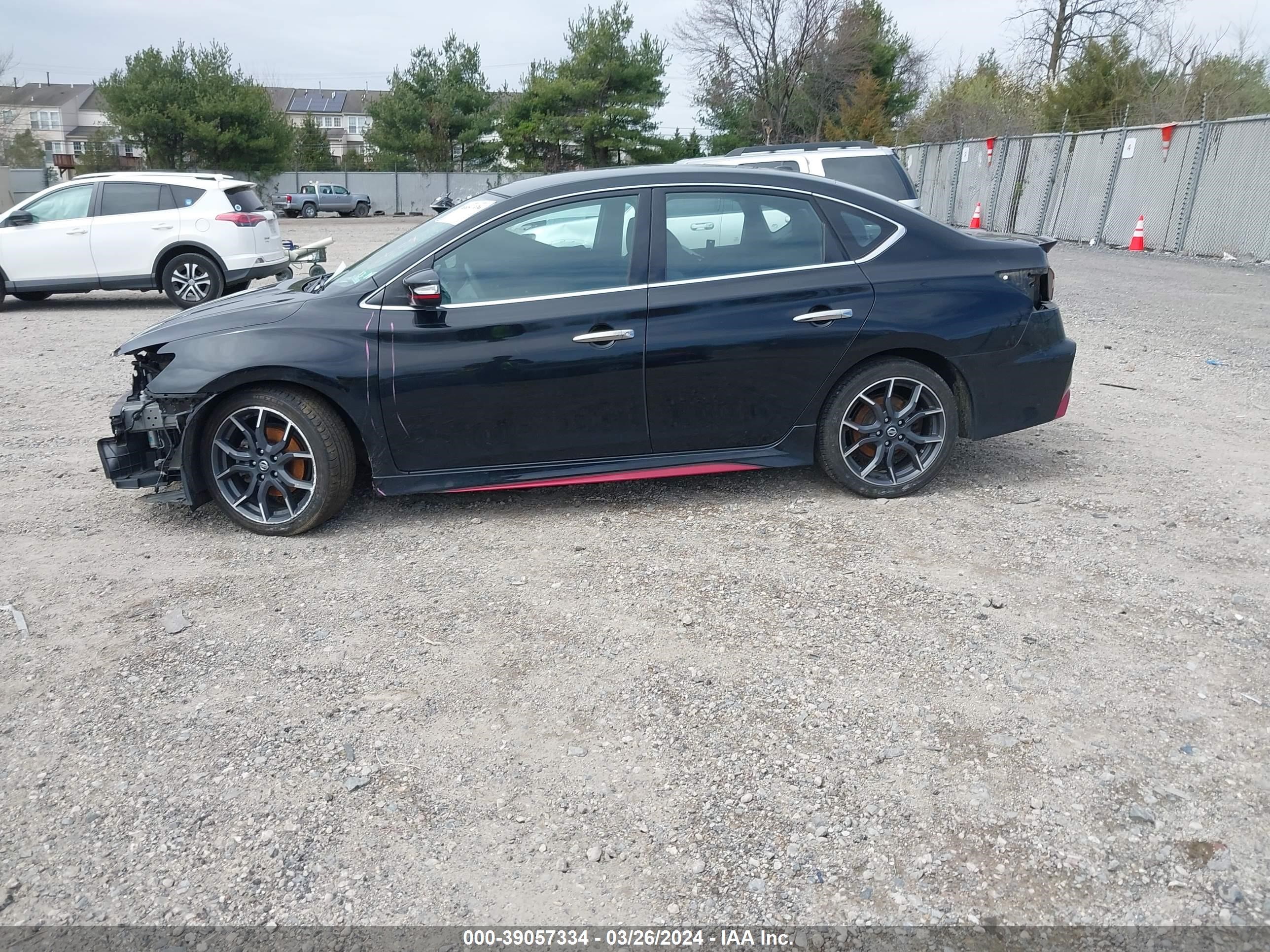 2018 Nissan Sentra Nismo vin: 3N1CB7AP1JY224738