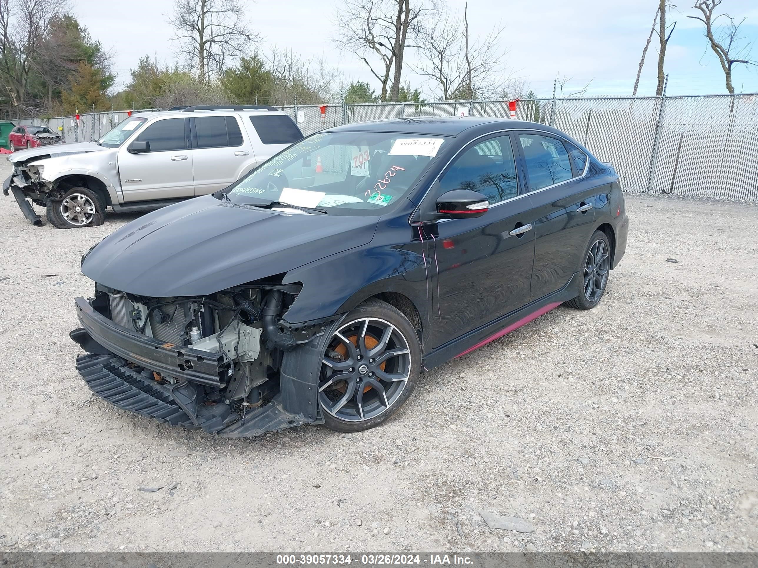 2018 Nissan Sentra Nismo vin: 3N1CB7AP1JY224738