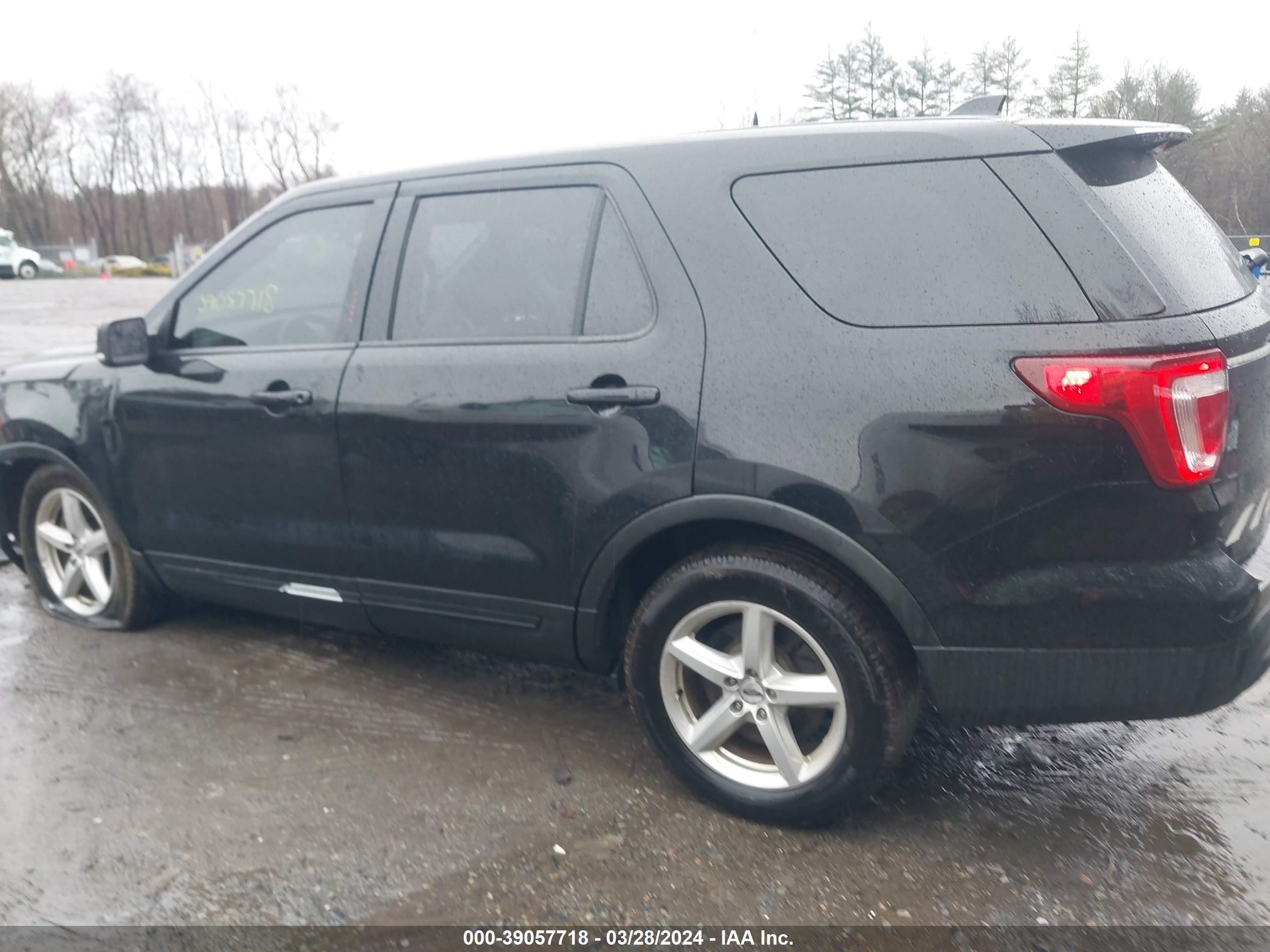 2017 Ford Explorer Xlt vin: 1FM5K8D80HGD75528