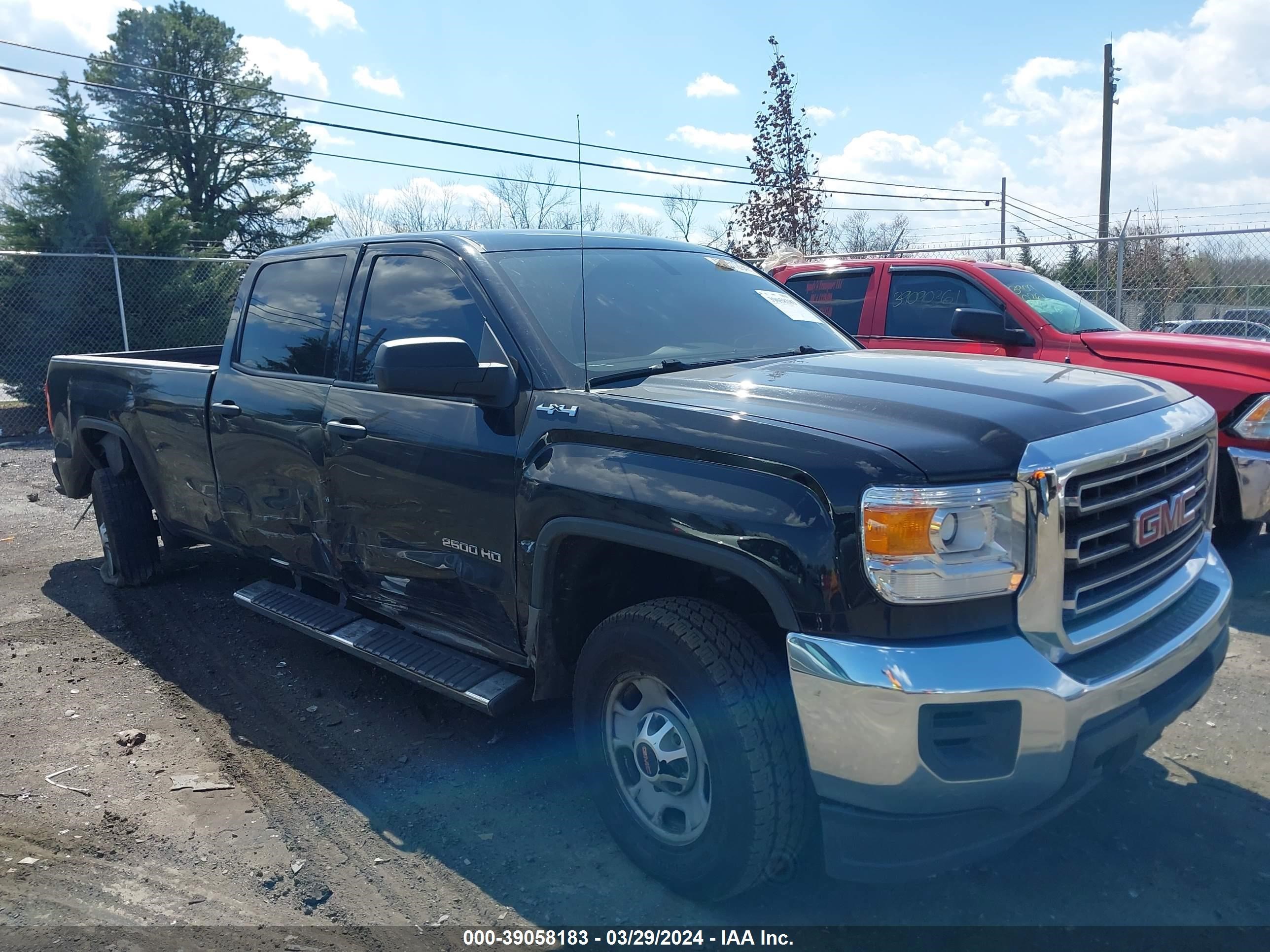 2018 GMC Sierra 2500Hd vin: 1GT12REG0JF211089