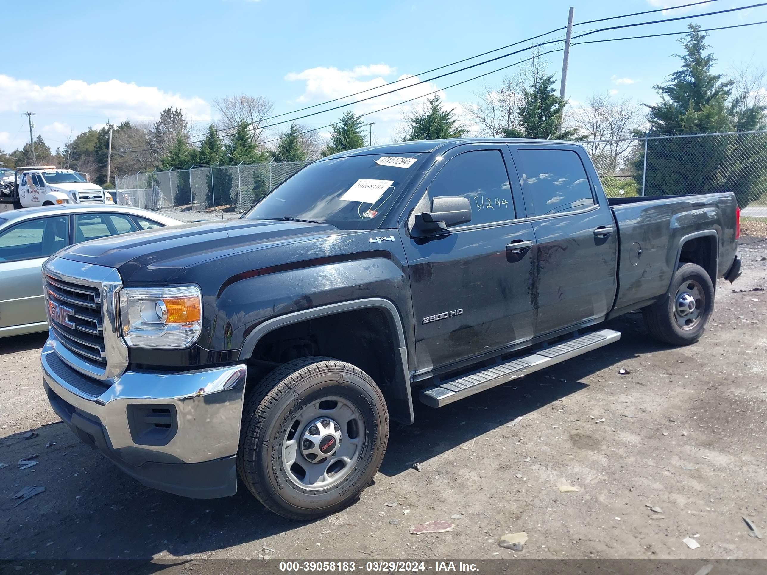 2018 GMC Sierra 2500Hd vin: 1GT12REG0JF211089