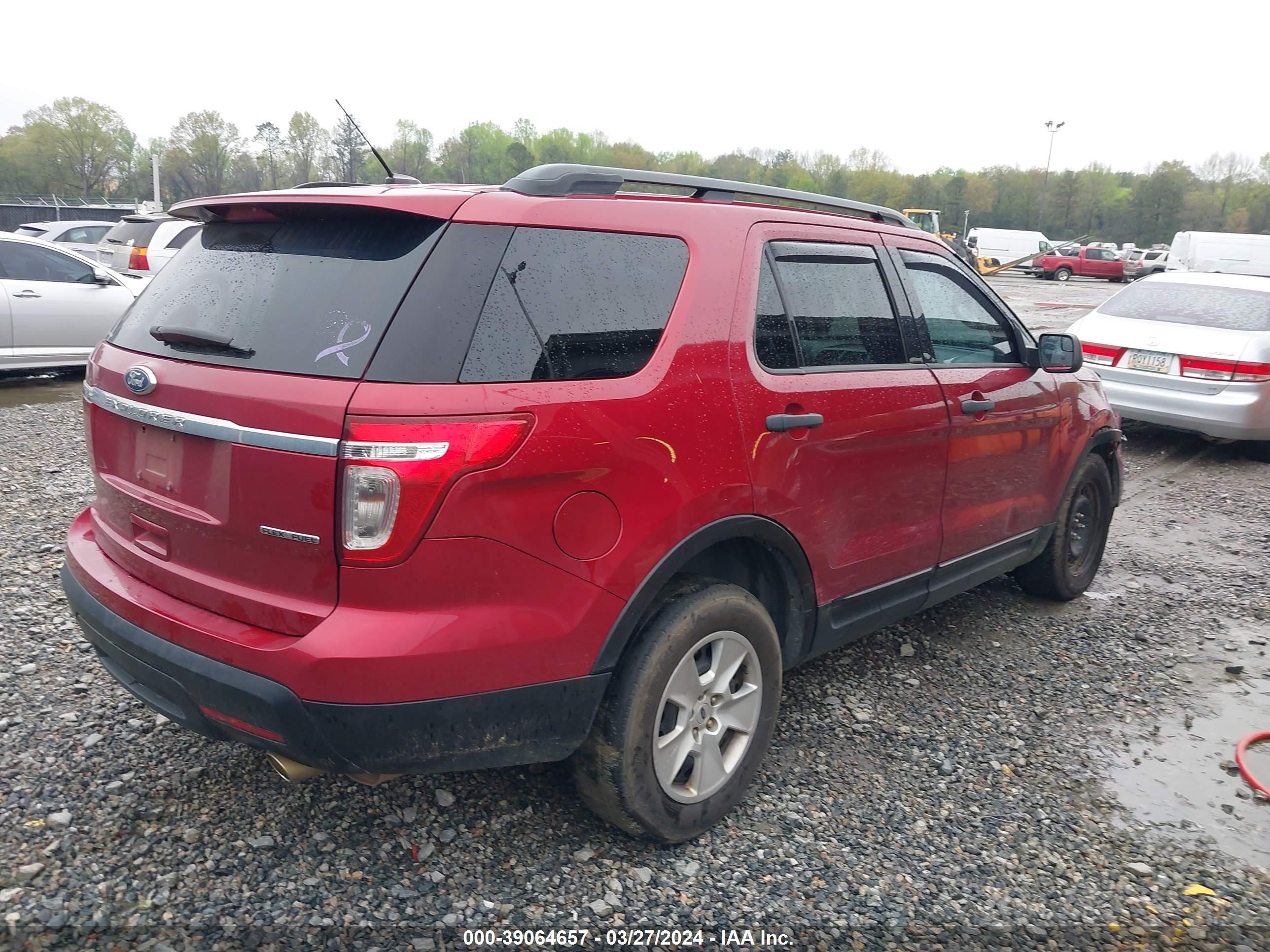 2014 Ford Explorer vin: 1FM5K7B86EGA85044