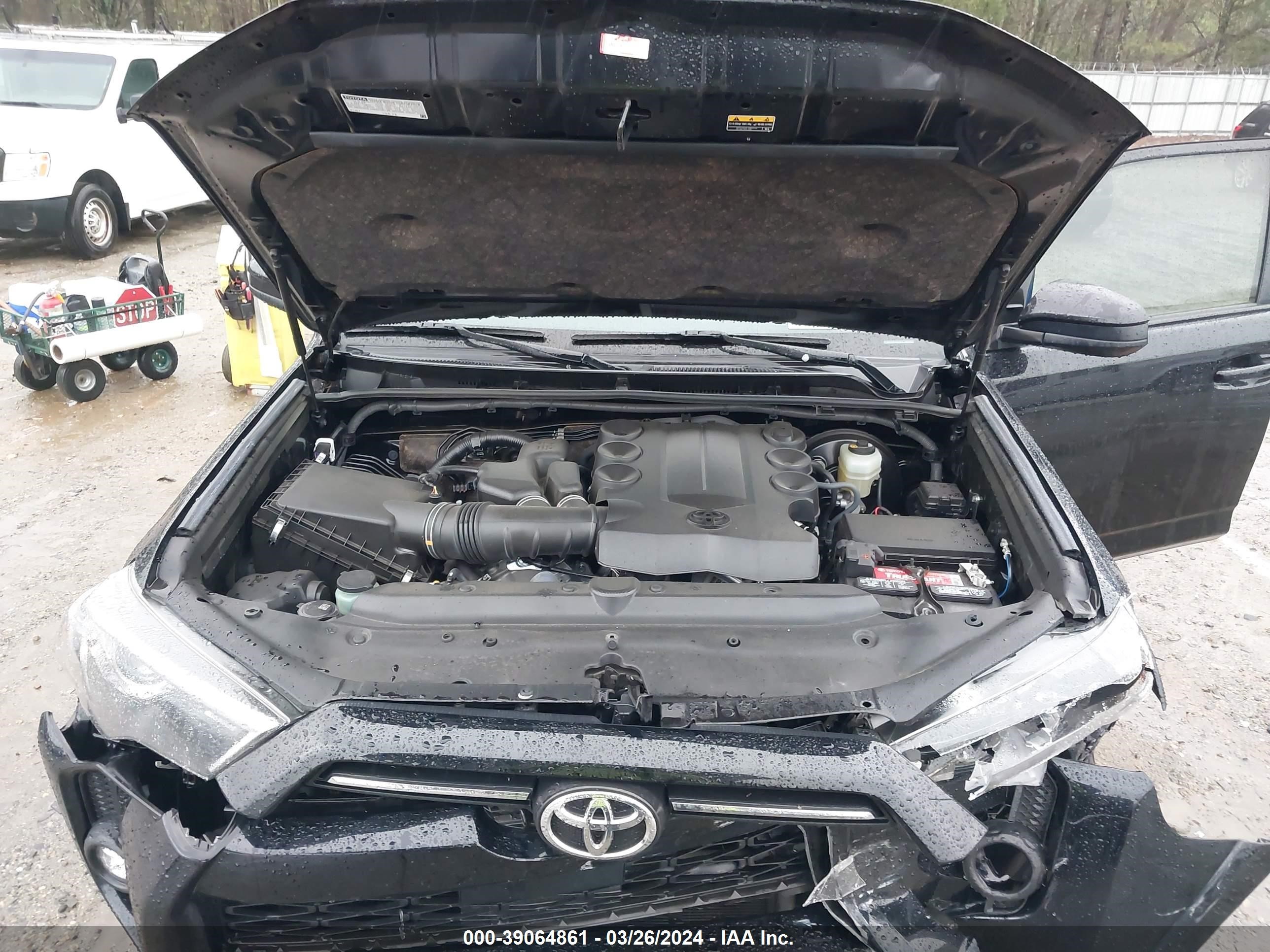 2021 Toyota 4Runner Sr5 vin: JTEEU5JR8M5232354