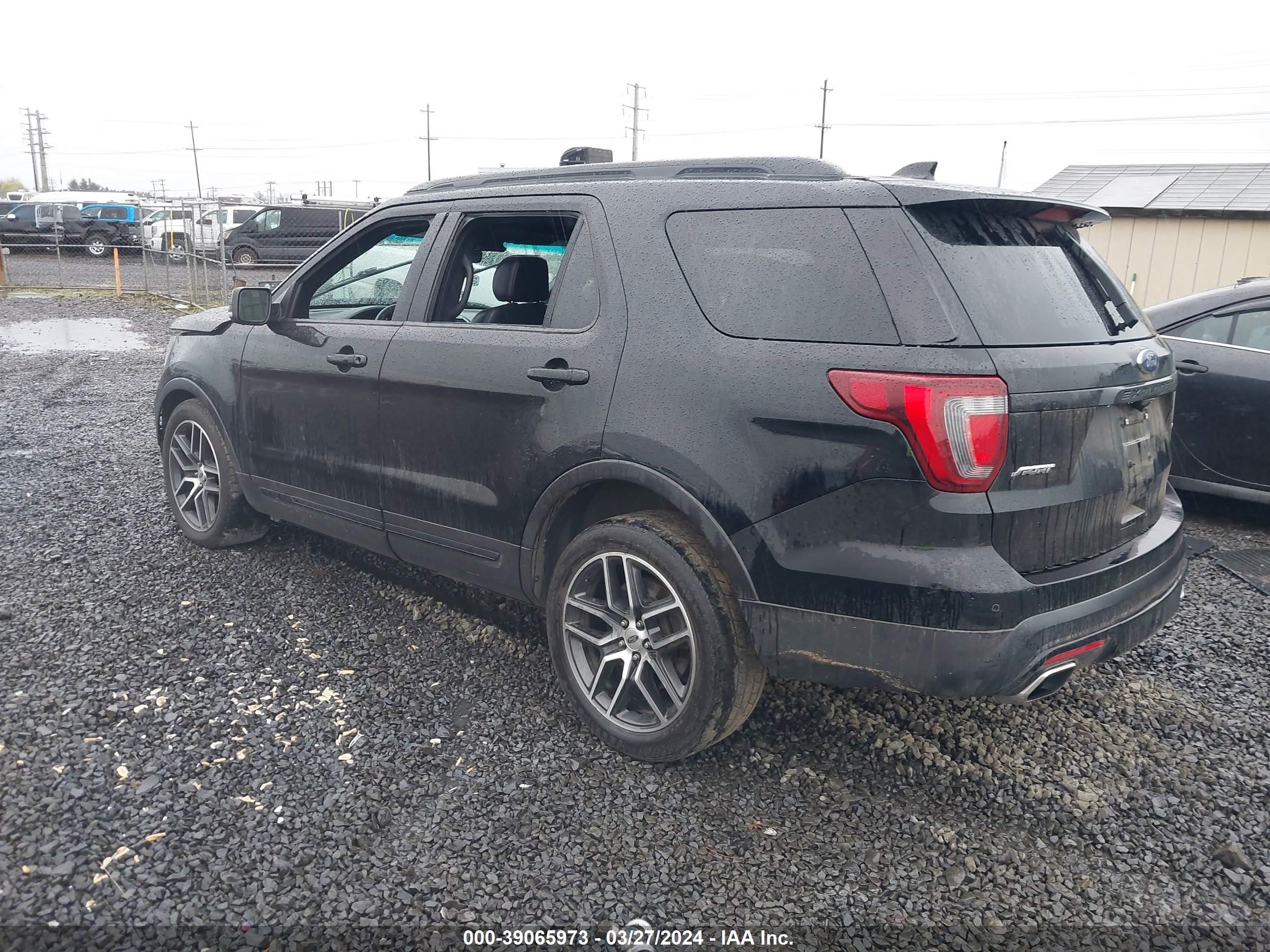 2016 Ford Explorer Sport vin: 1FM5K8GT7GGC12745