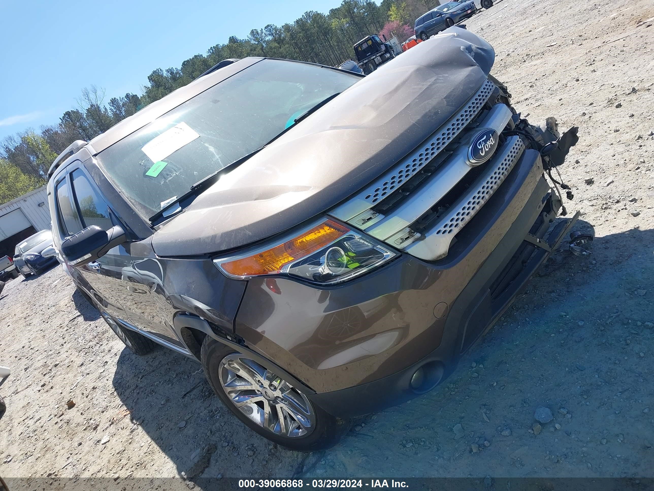 2015 Ford Explorer Xlt vin: 1FM5K8D88FGA95143