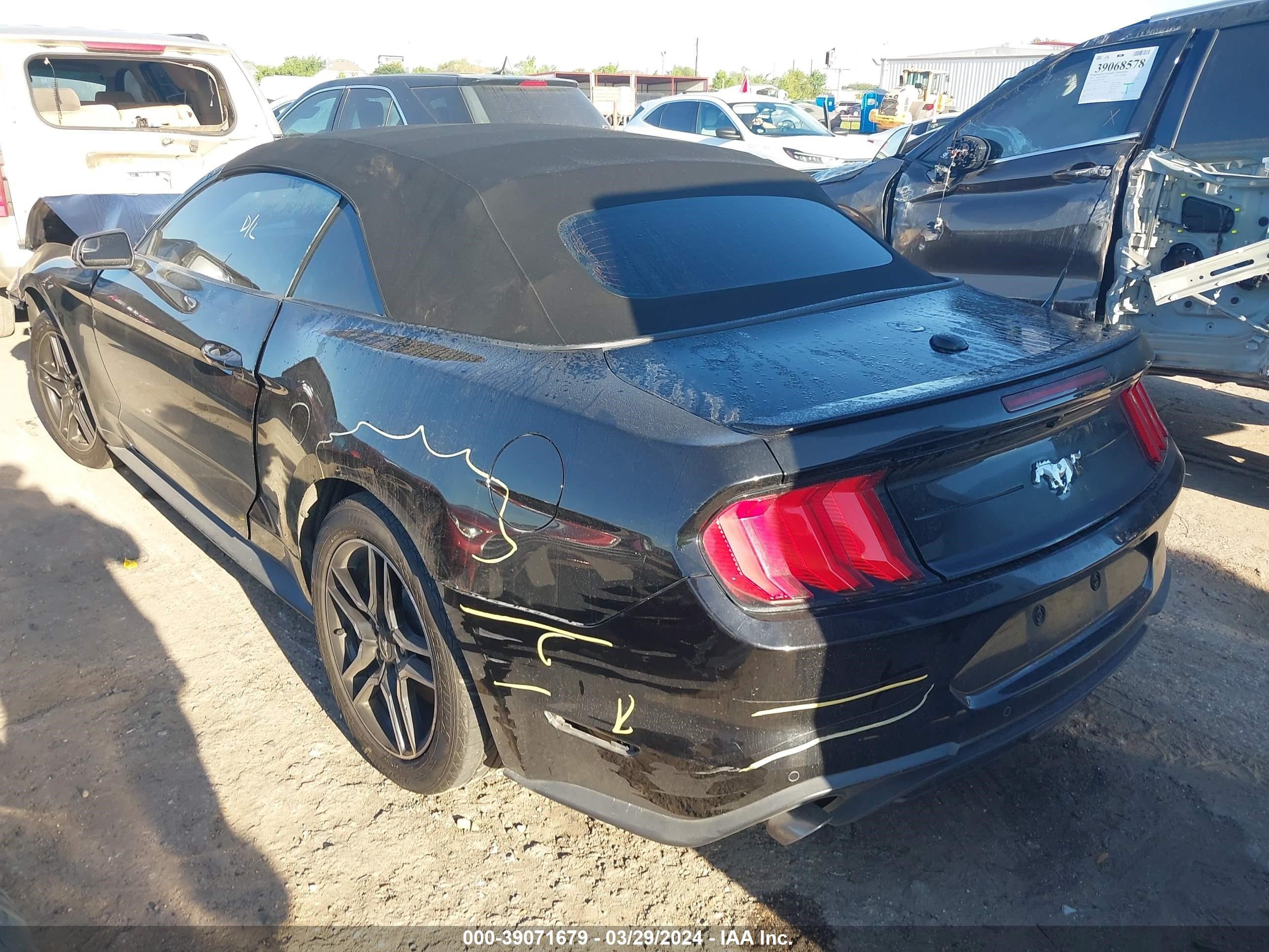 2019 Ford Mustang Ecoboost Premium vin: 1FATP8UH1K5161542