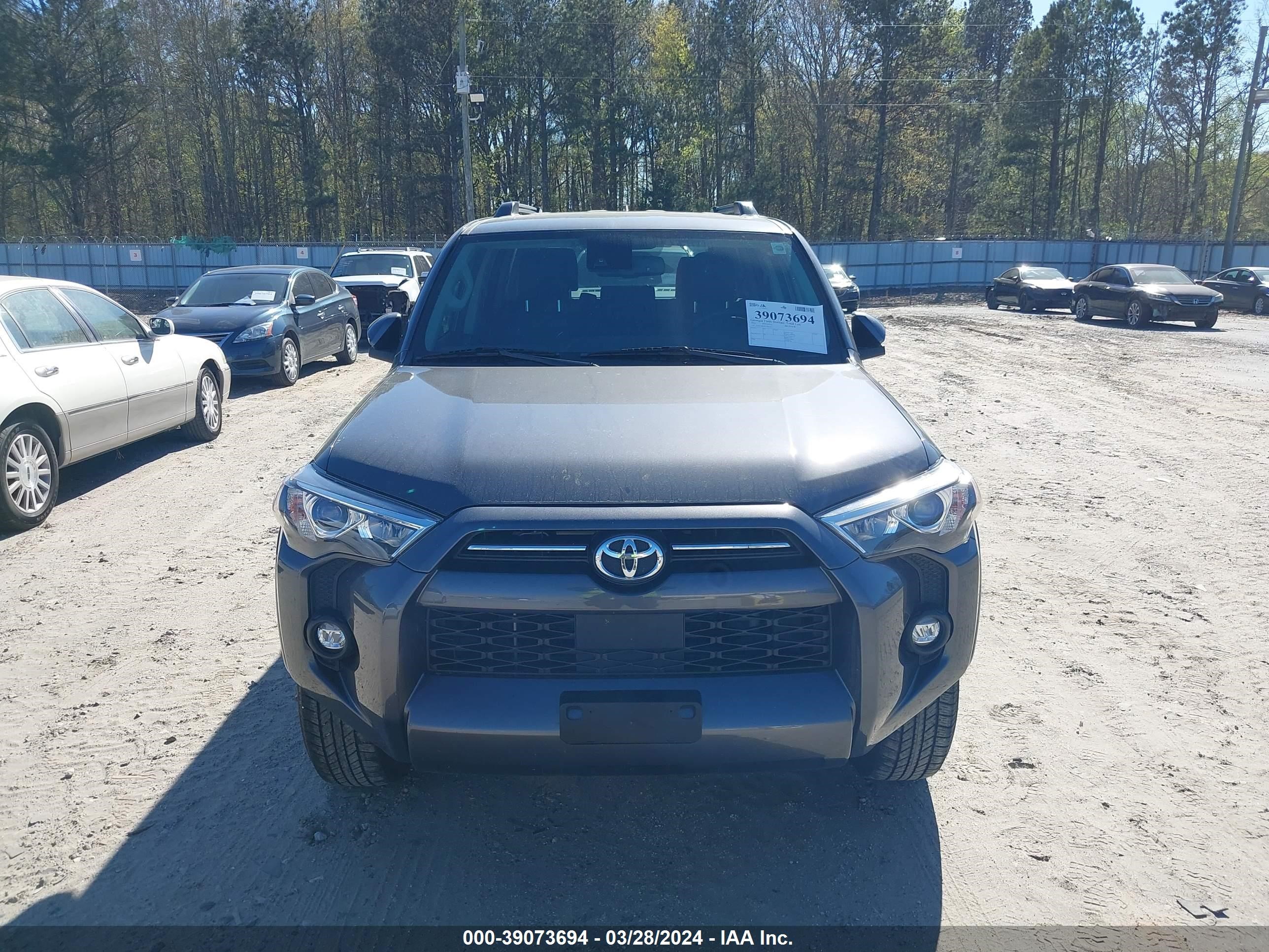 2022 Toyota 4Runner vin: JTEFU5JR3N5268362