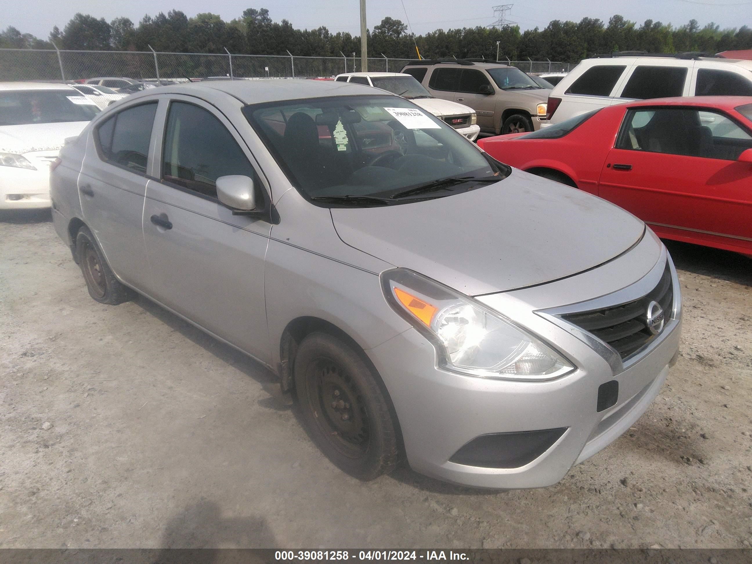 2017 Nissan Versa 1.6 S+ vin: 3N1CN7AP4HL811823