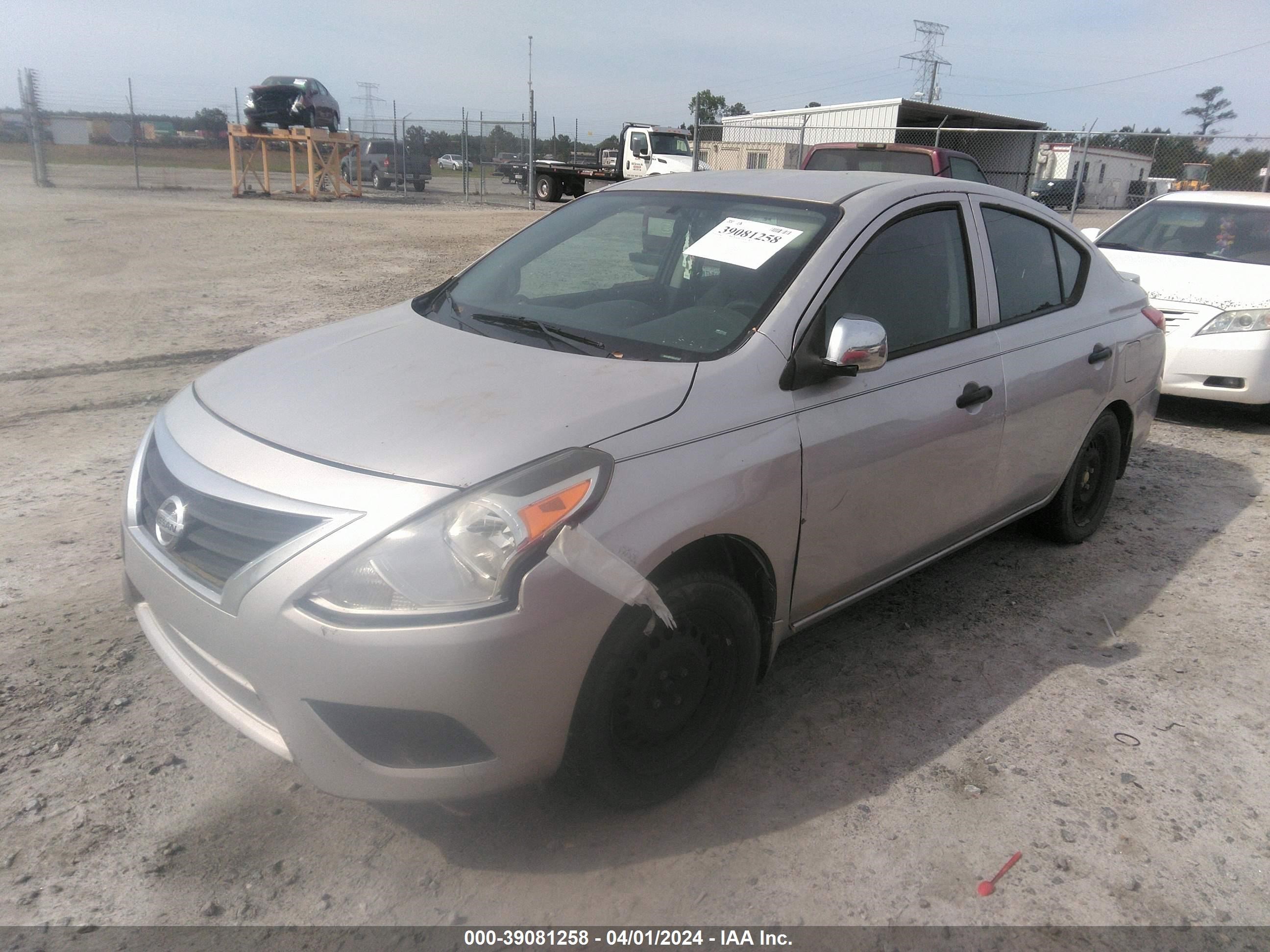 2017 Nissan Versa 1.6 S+ vin: 3N1CN7AP4HL811823