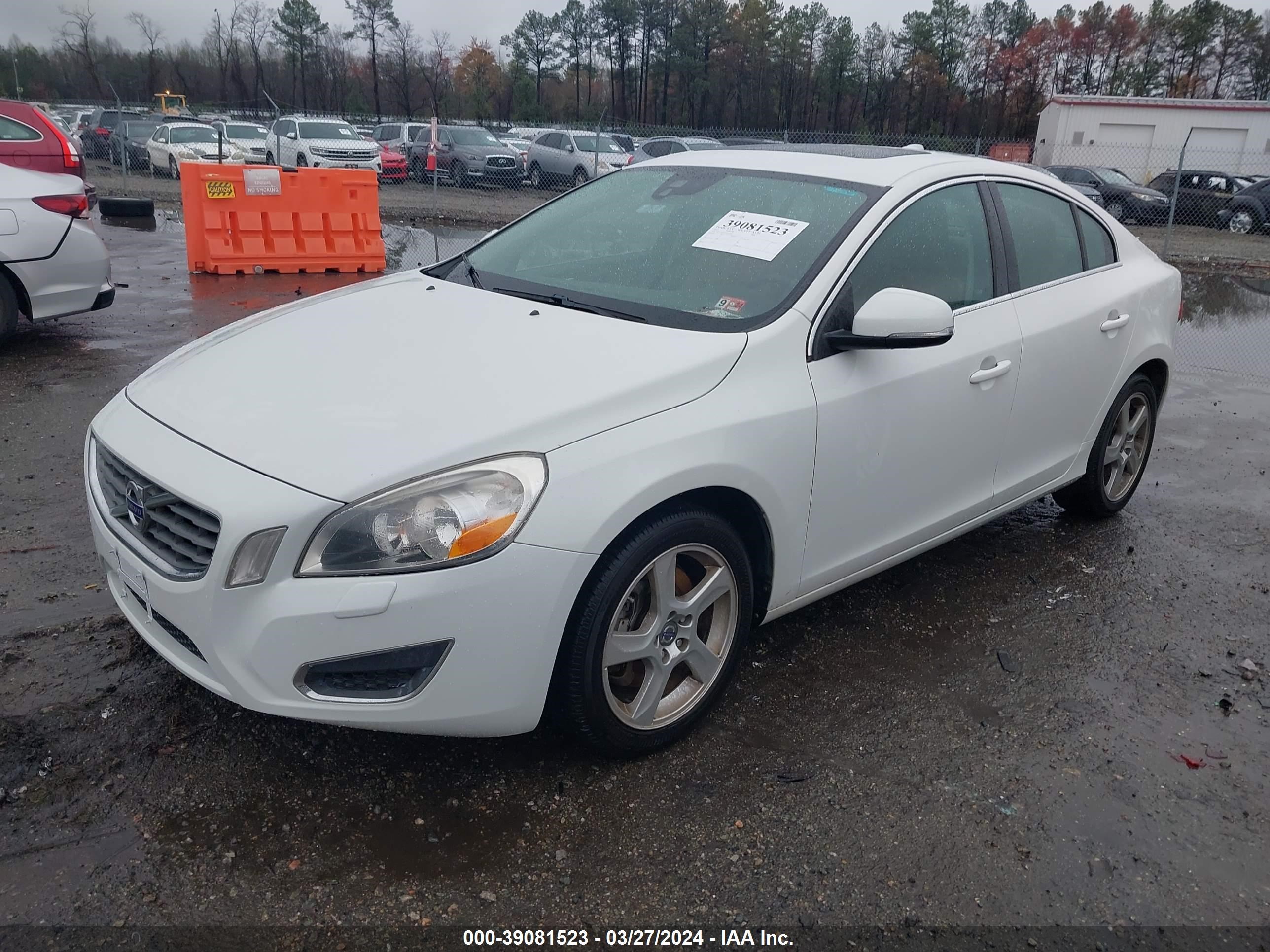 2012 Volvo S60 T5 vin: YV1622FS2C2045744