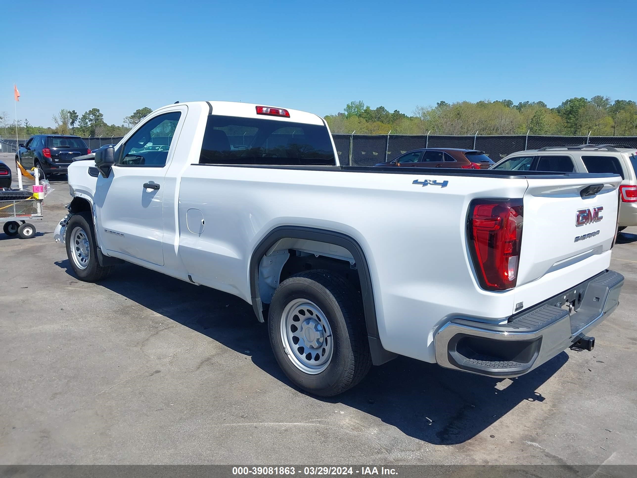 2022 GMC Sierra 1500 4Wd Regular Cab Long Box Pro vin: 3GTNUAEK4NG534437