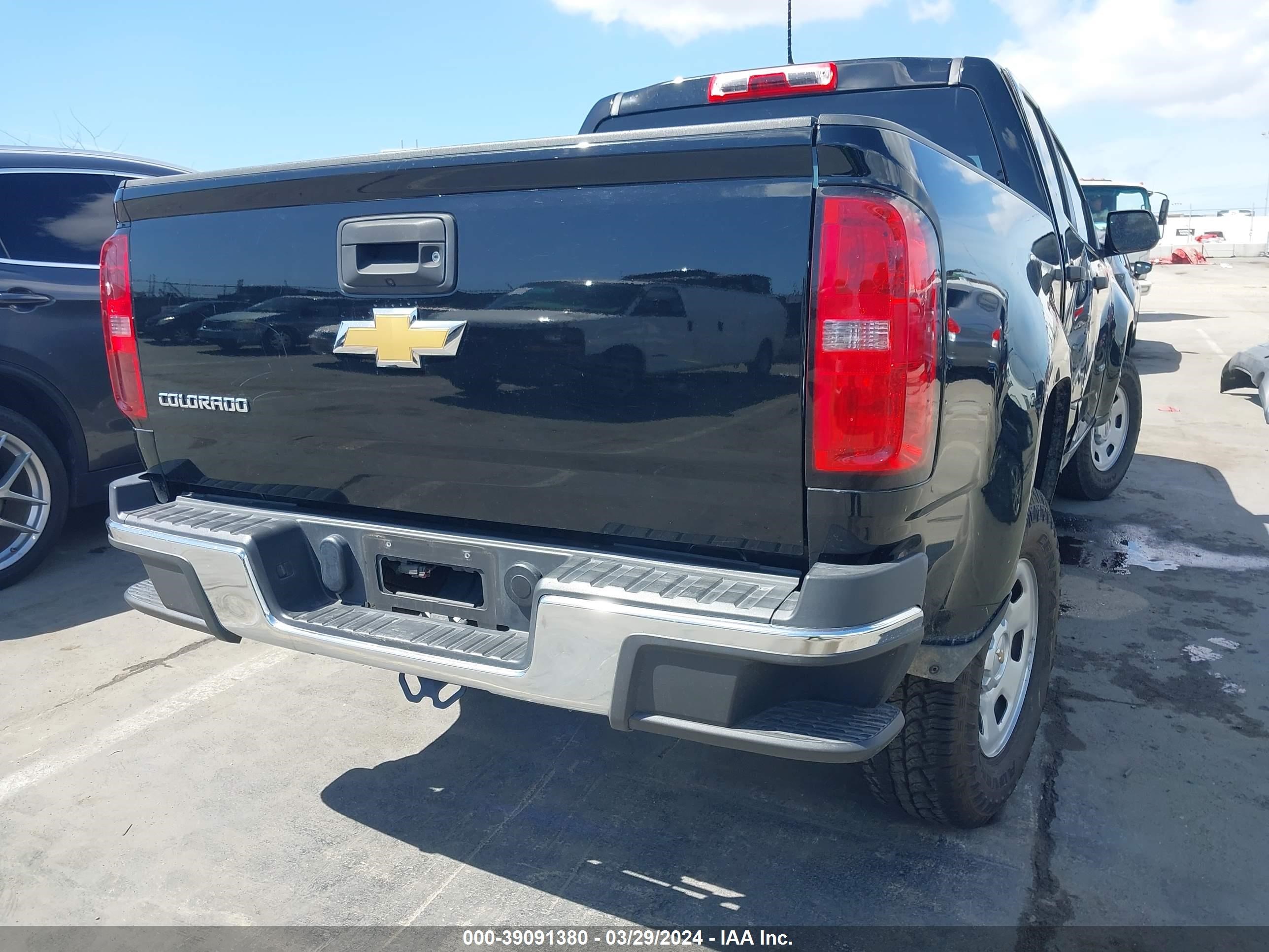 2019 Chevrolet Colorado Wt vin: 1GCGSBEA0K1148359