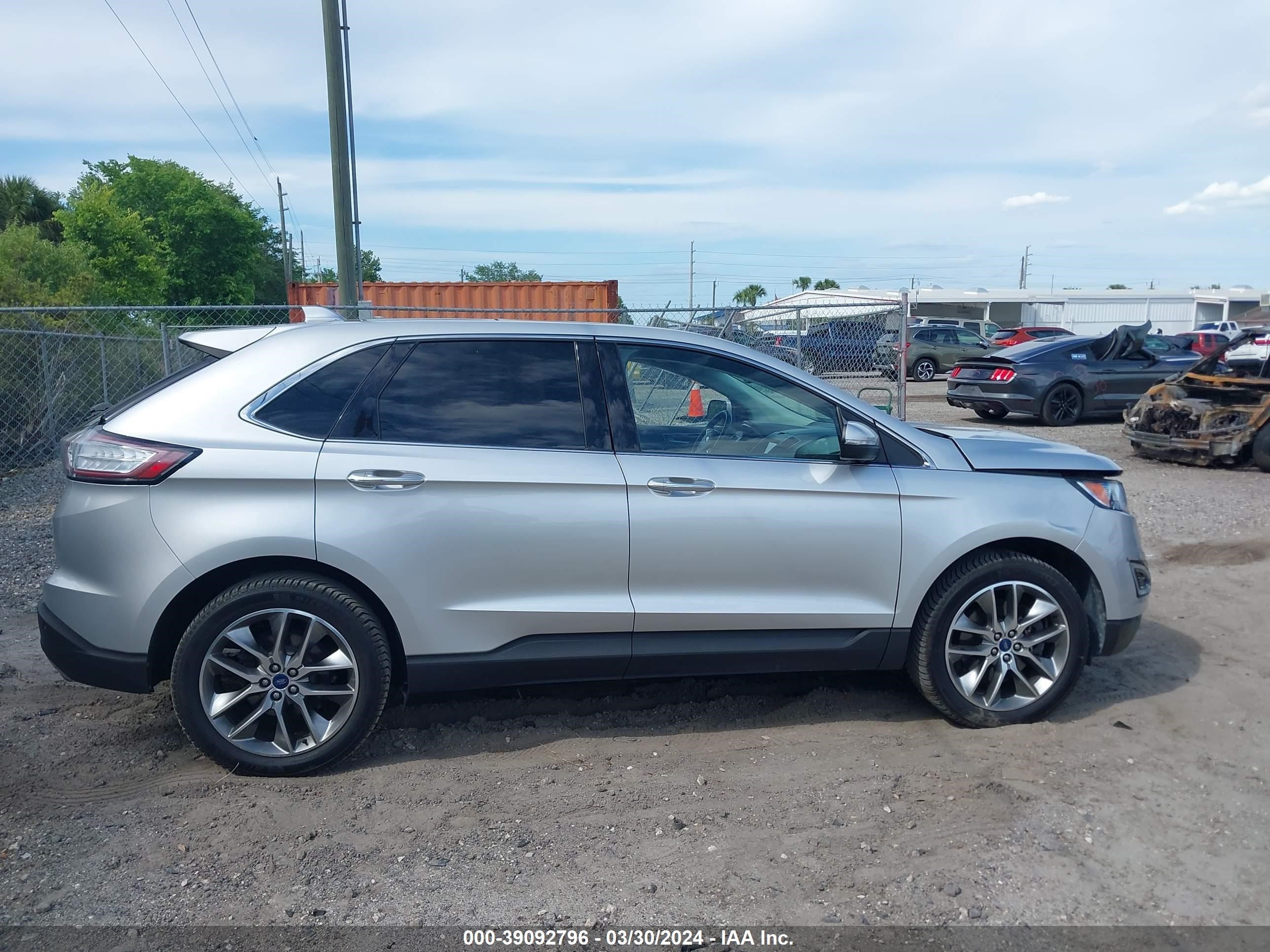 2017 Ford Edge Titanium vin: 2FMPK3K89HBC25083