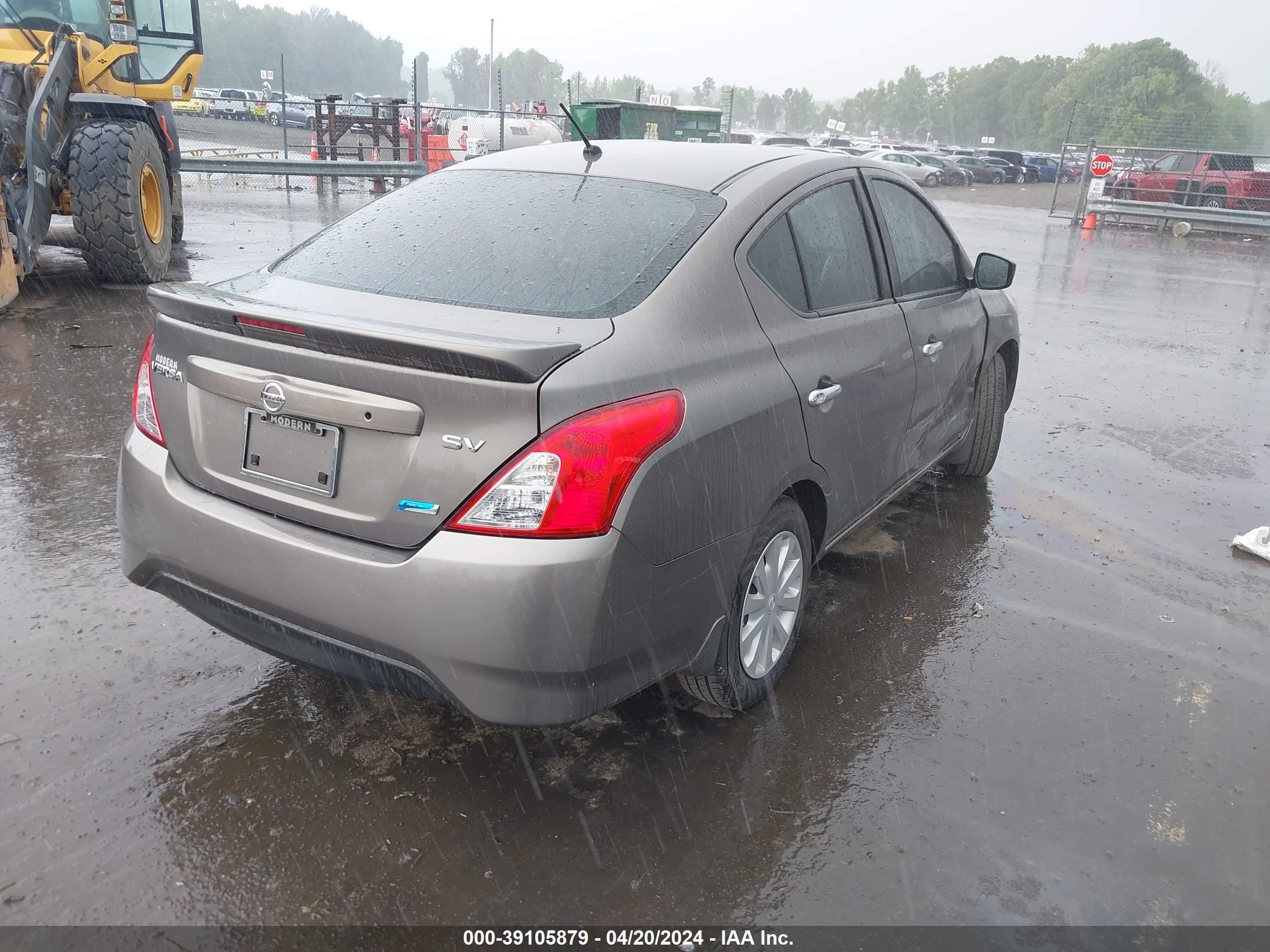 2015 Nissan Versa 1.6 Sv vin: 3N1CN7AP1FL883446