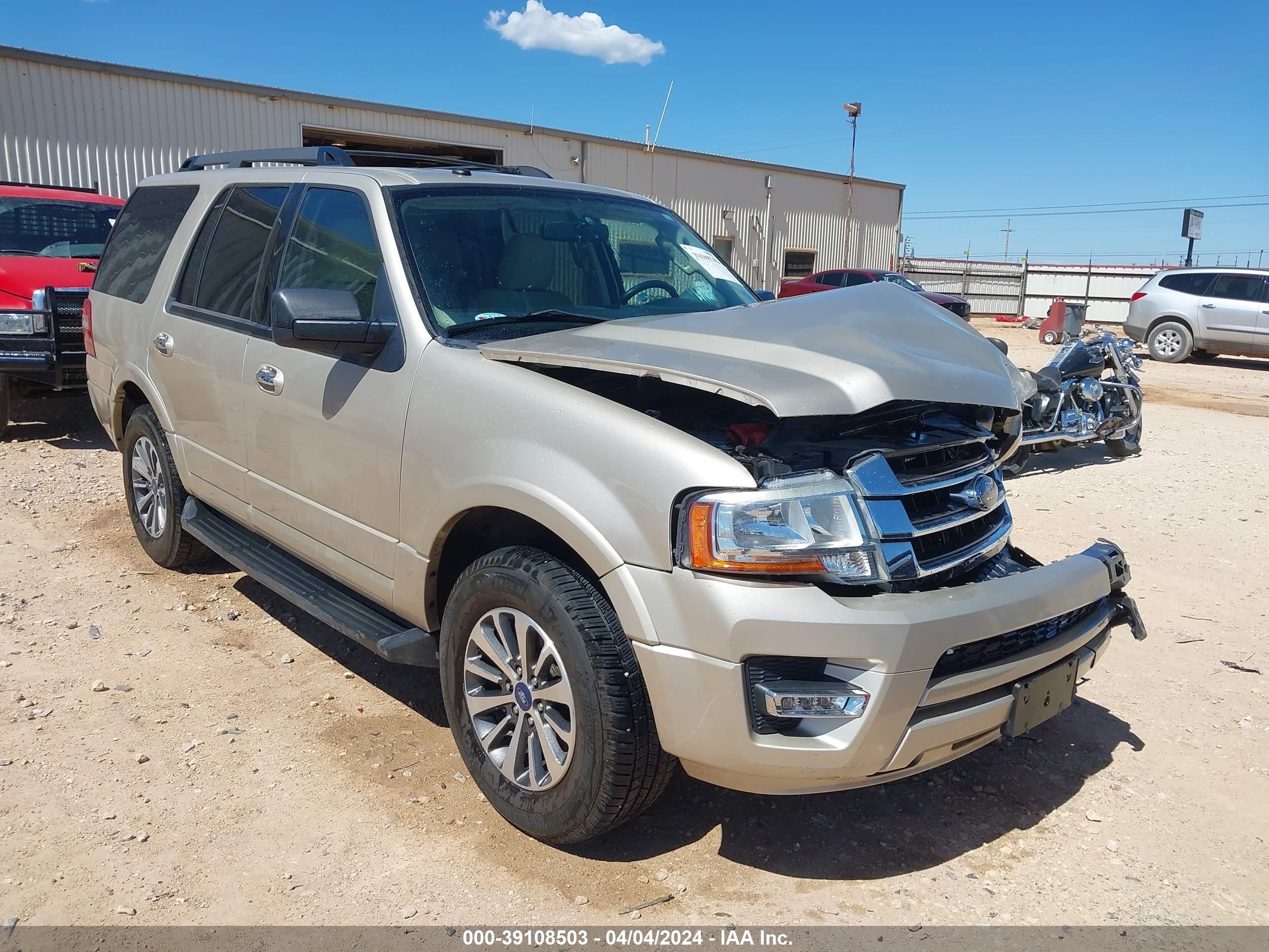 2017 Ford Expedition Xlt vin: 1FMJU1HT5HEA05394