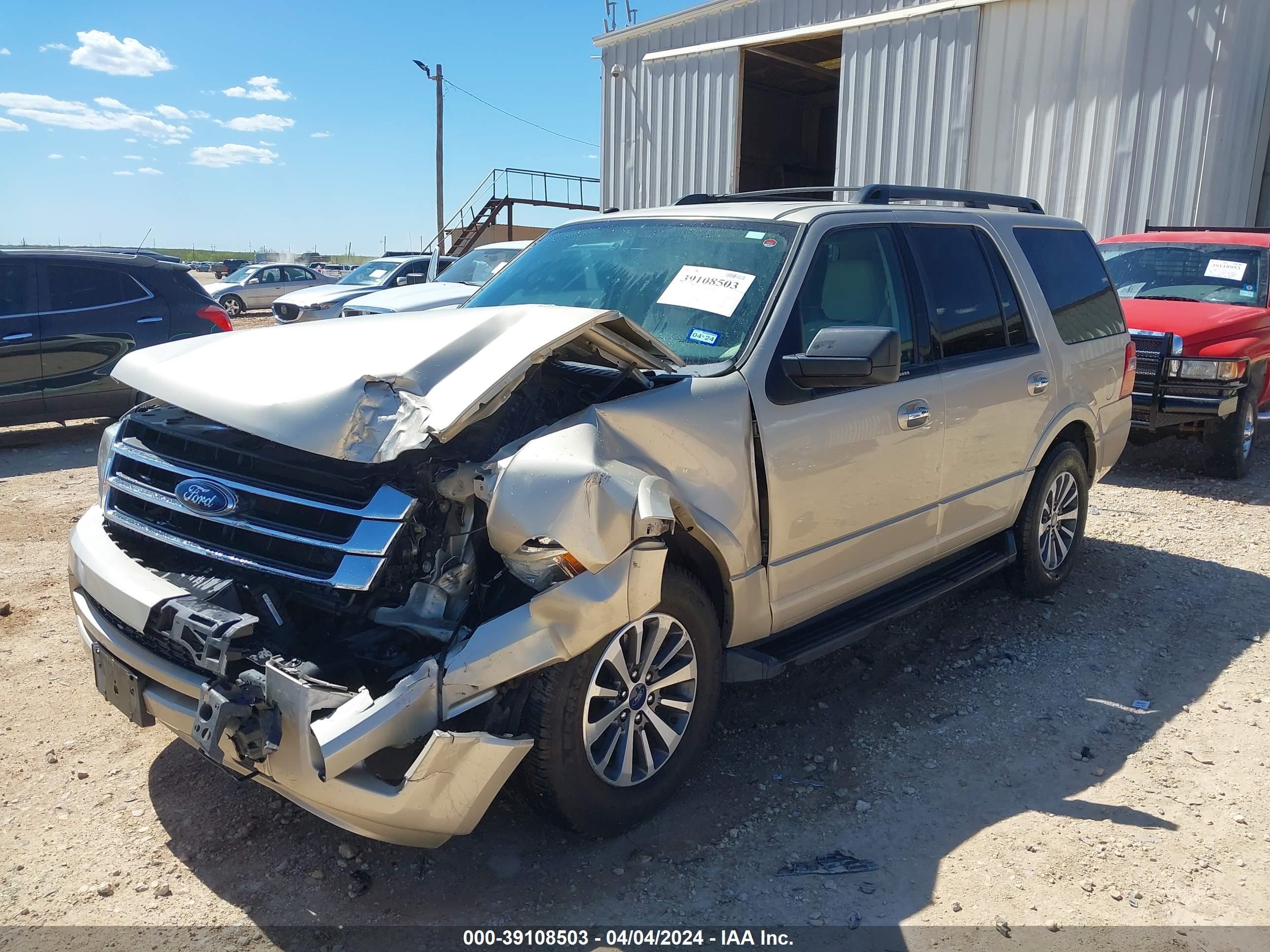 2017 Ford Expedition Xlt vin: 1FMJU1HT5HEA05394