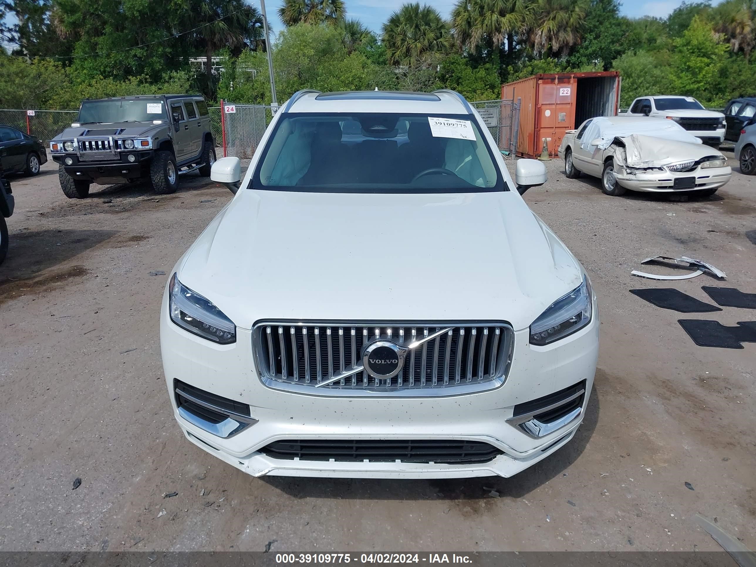 2024 Volvo Xc90 B5 Core Bright Theme vin: YV4L12PK1R1200922