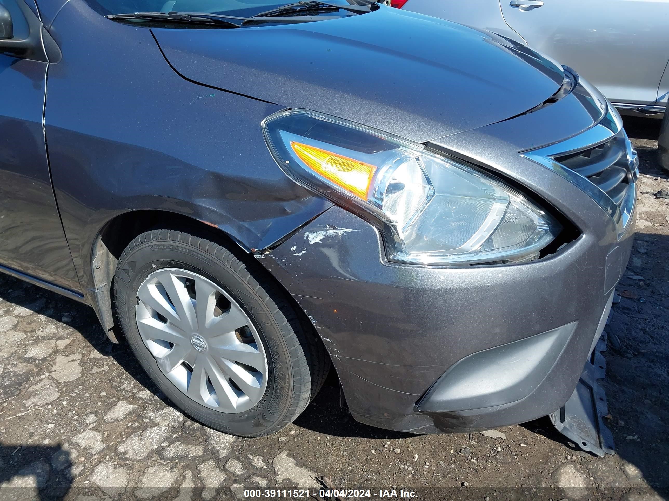 2017 Nissan Versa 1.6 Sv vin: 3N1CN7APXHL890107