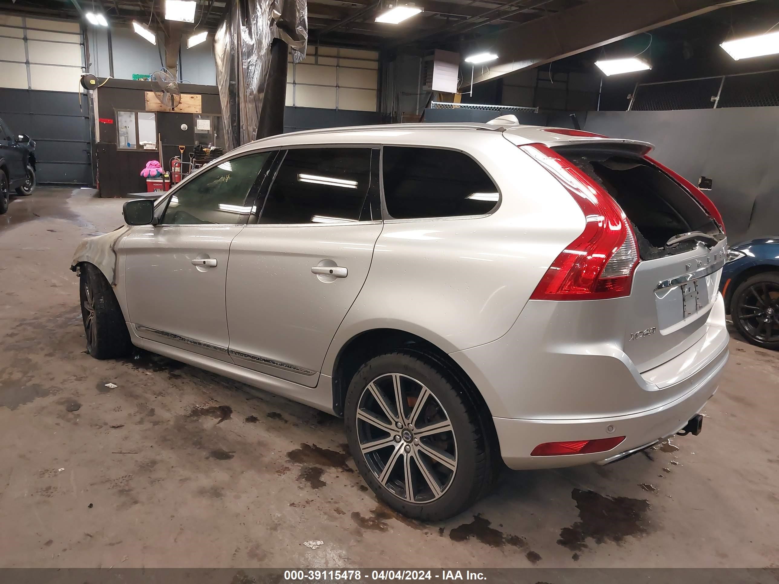 2017 Volvo Xc60 T6 Inscription vin: YV449MRU1H2115613