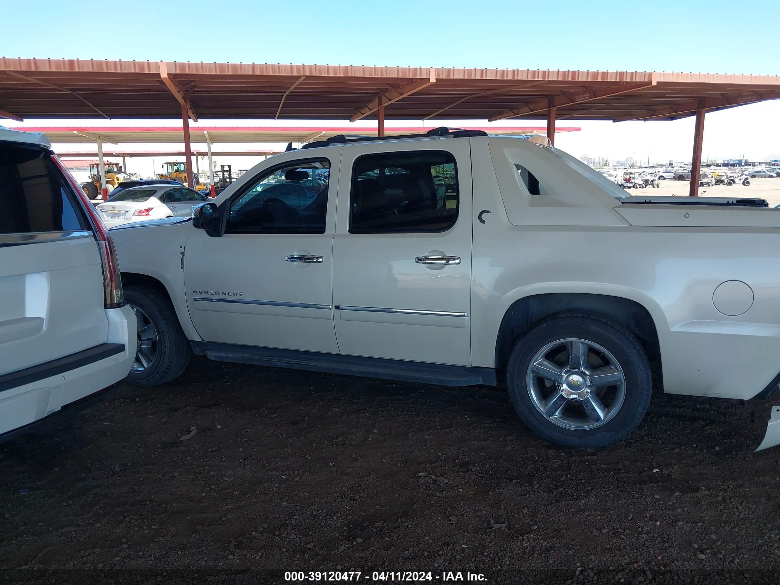 2013 Chevrolet Avalanche Ltz vin: 3GNMCGE00DG264936