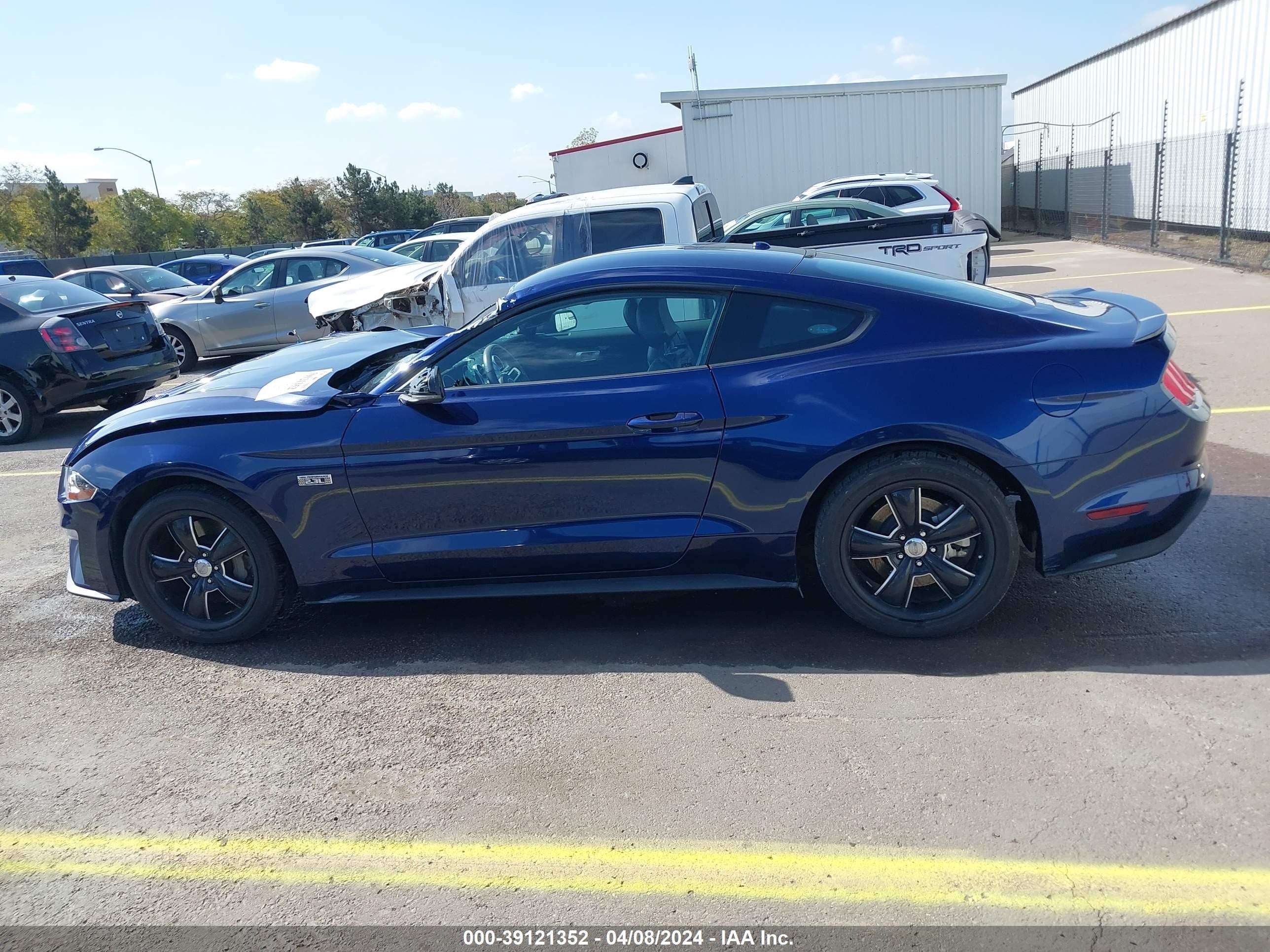 2020 Ford Mustang Ecoboost Premium Fastback vin: 1FA6P8TD6L5125018