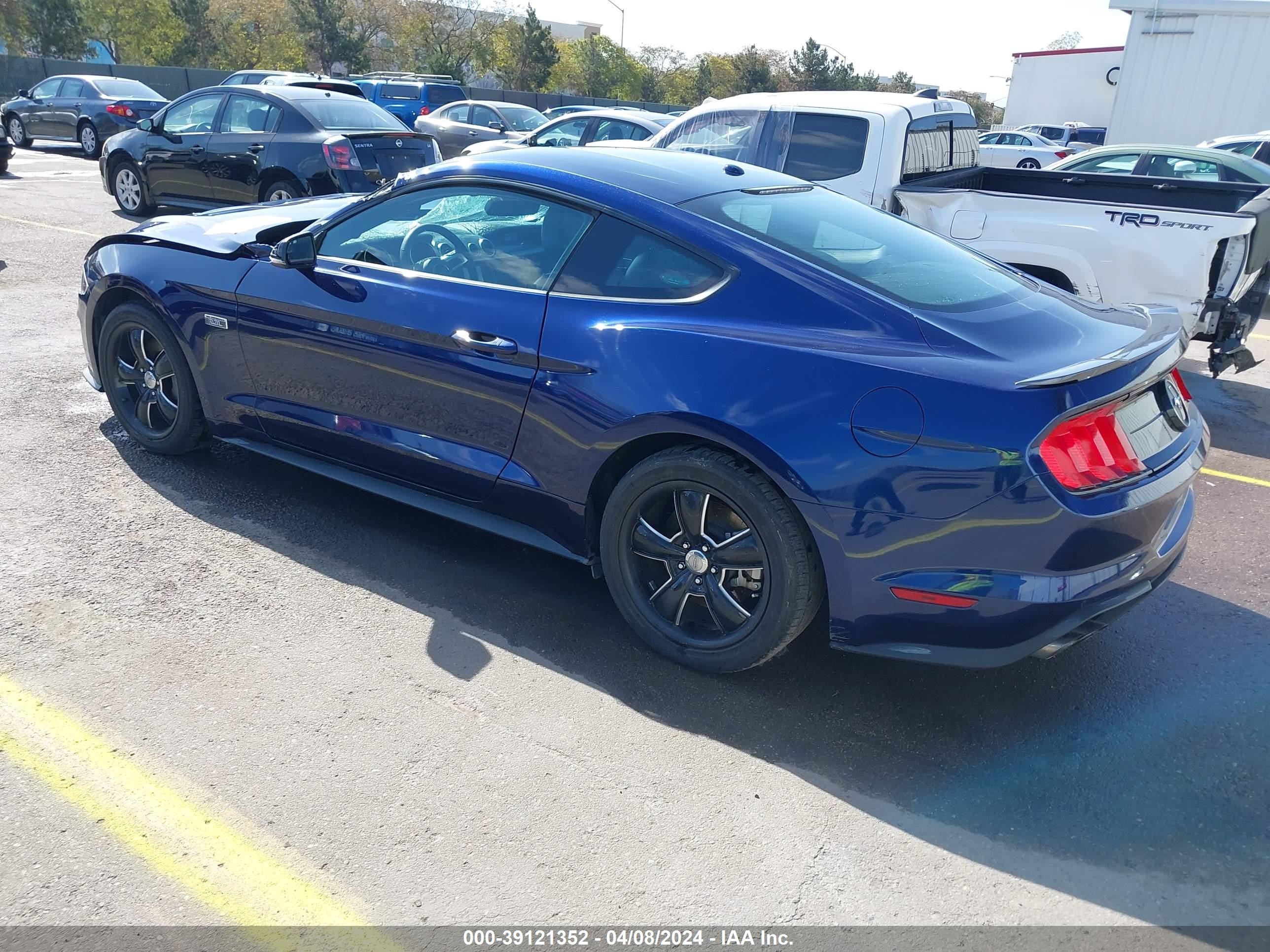 2020 Ford Mustang Ecoboost Premium Fastback vin: 1FA6P8TD6L5125018
