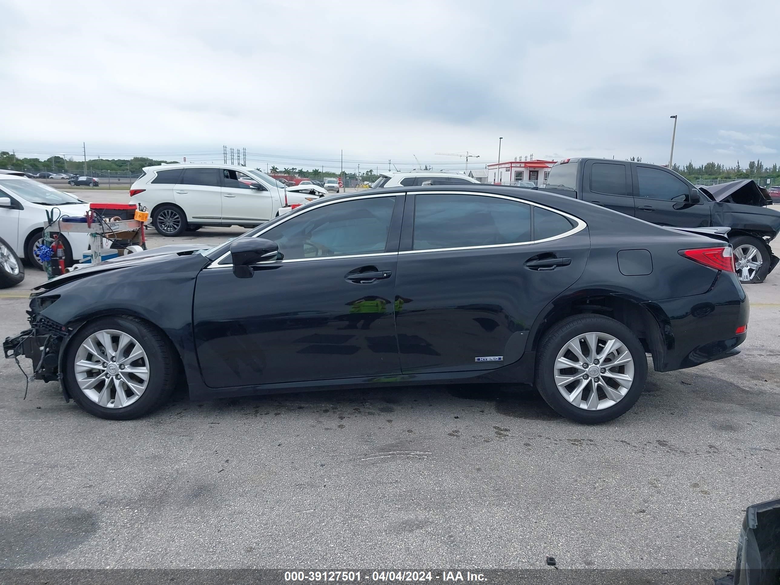 2014 Lexus Es 300H vin: JTHBW1GG0E2060399