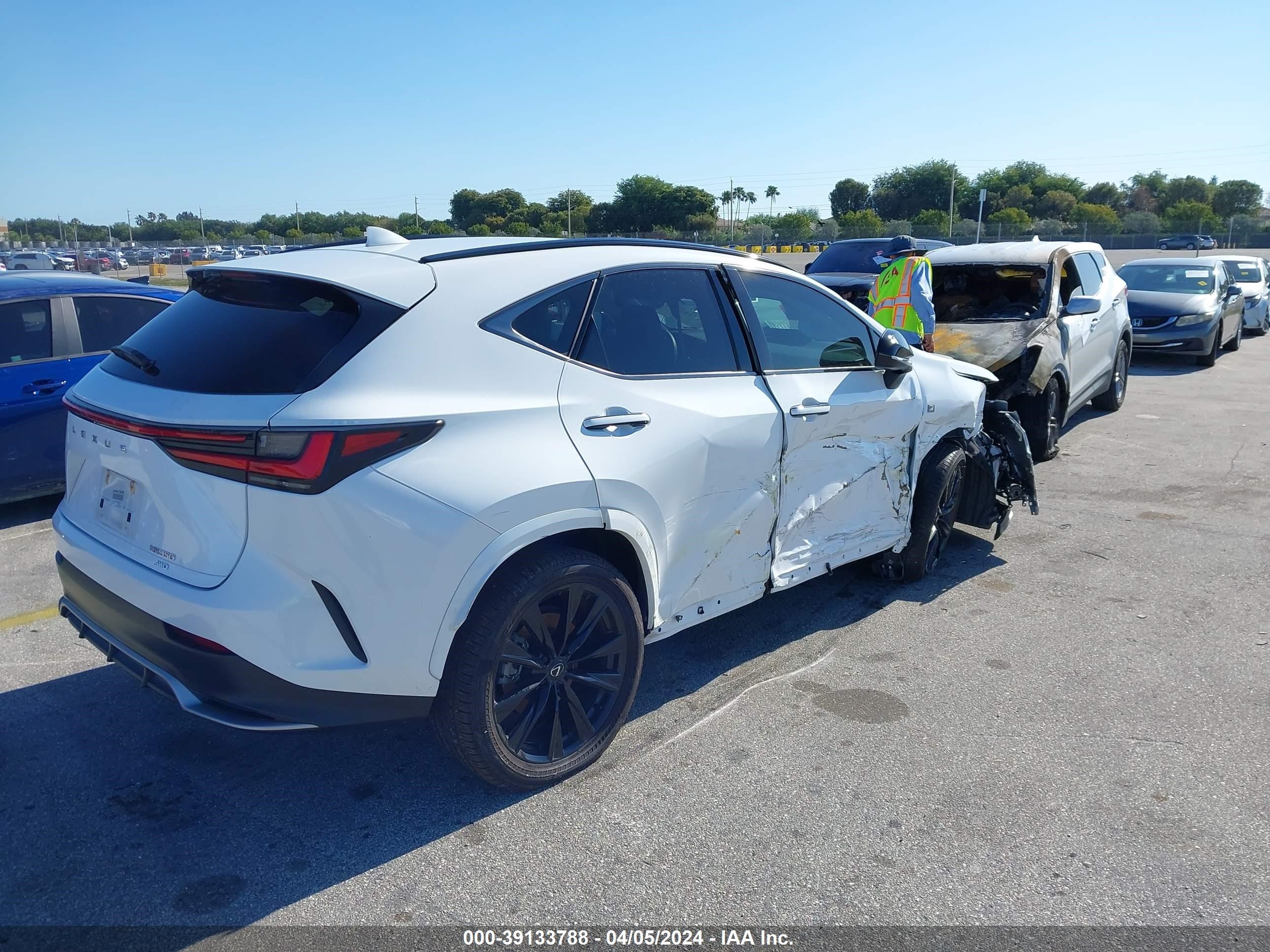 2024 Lexus Nx 350 F Sport Handling vin: 2T2KGCEZ3RC038379