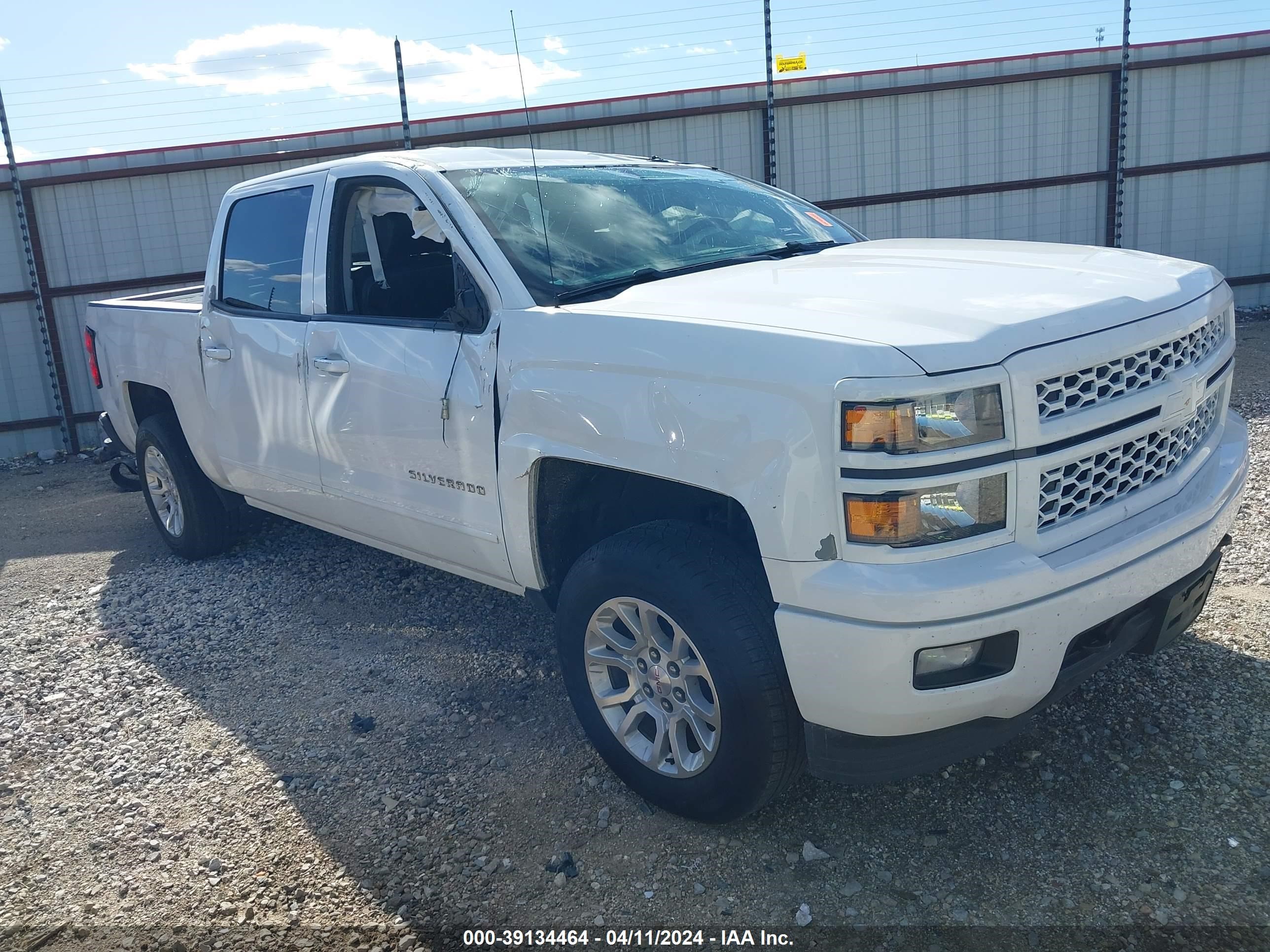 2015 Chevrolet Silverado 1500 1Lt vin: 3GCUKREC4FG180476