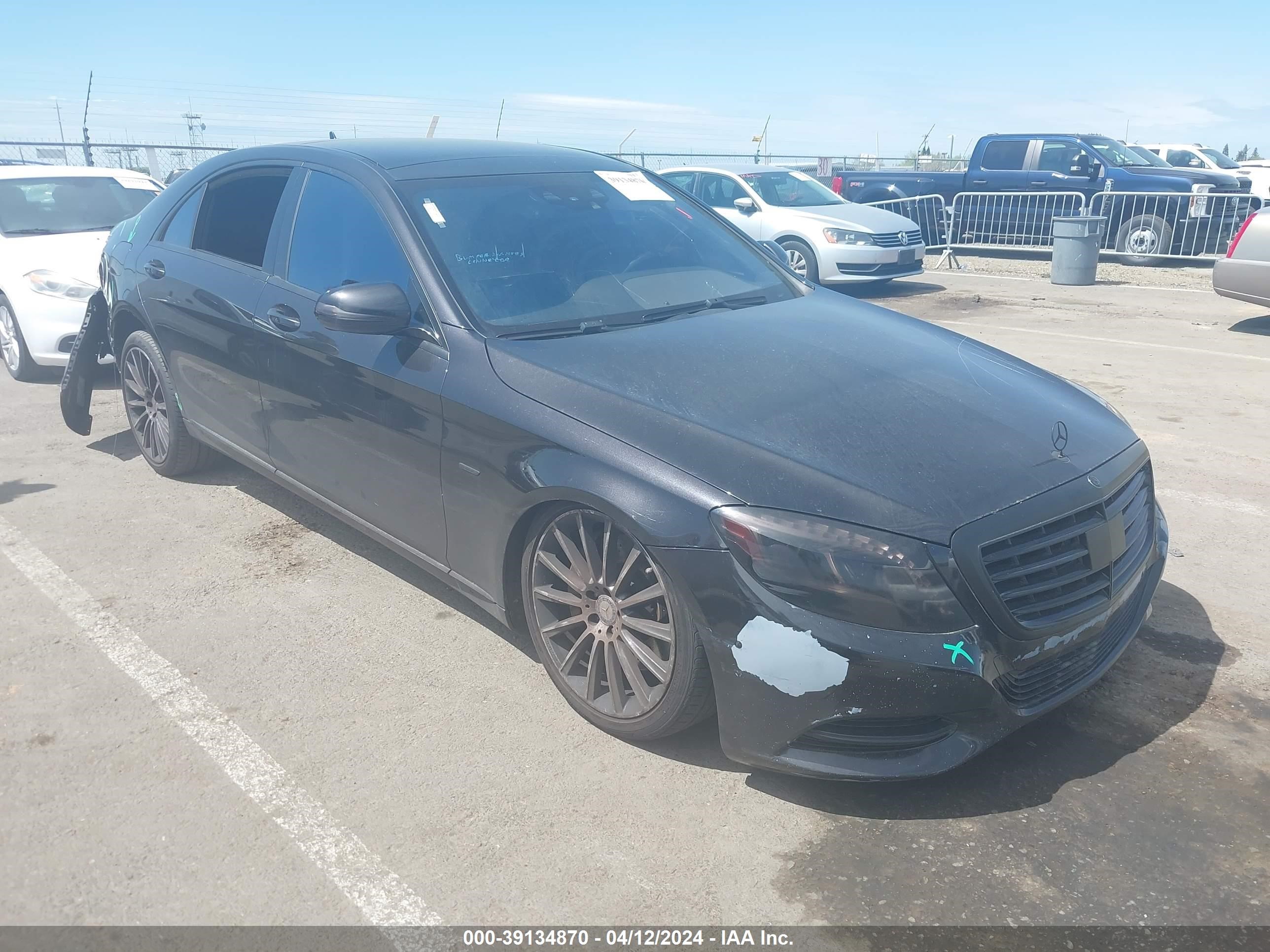 2014 Mercedes-Benz S 550 vin: WDDUG8CB1EA006874